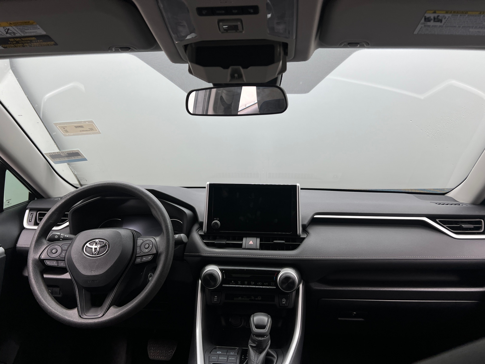 Thumbnail: 2025 Toyota RAV4 - 3