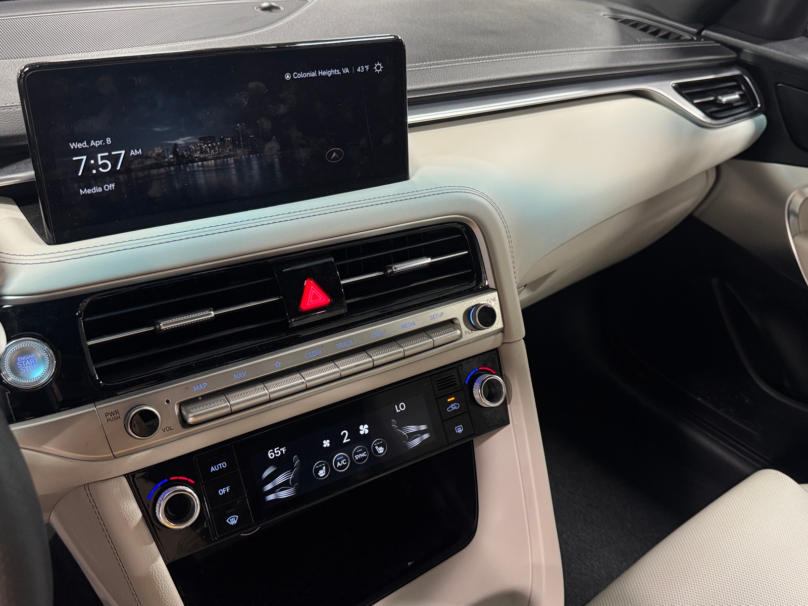 Thumbnail: 2025 Genesis G70 - 3