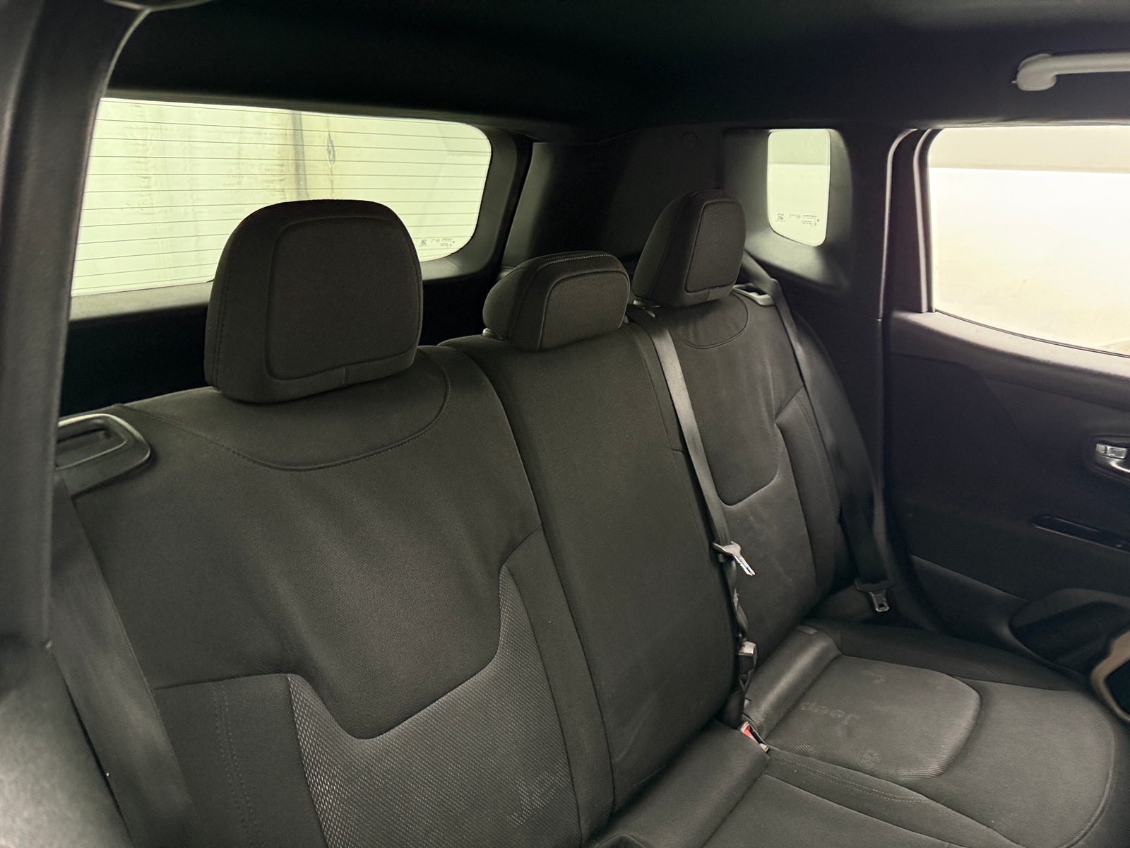 Thumbnail: 2016 Jeep Renegade - 6