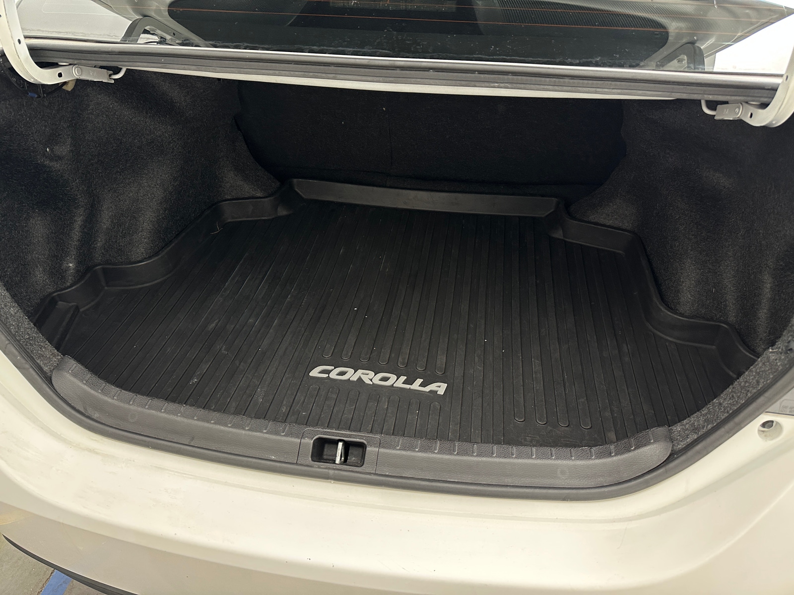 Thumbnail: 2018 Toyota Corolla - 7