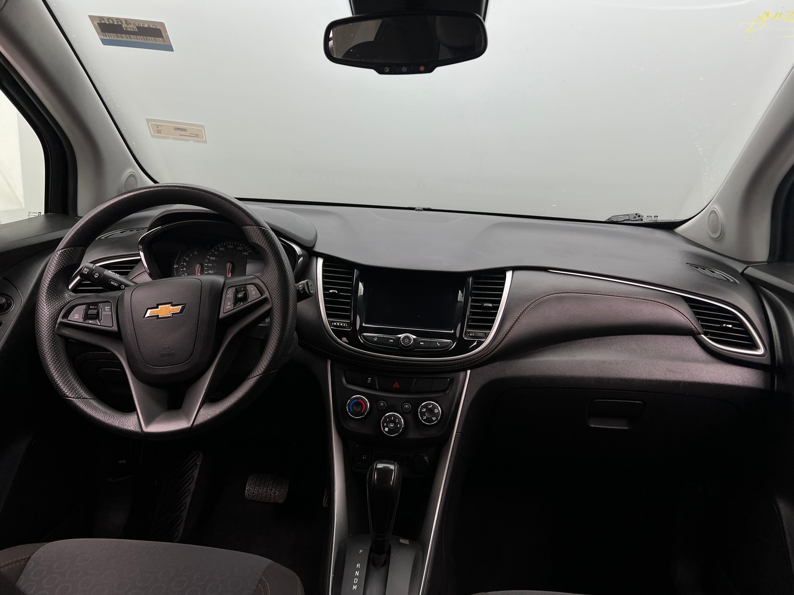 Thumbnail: 2020 Chevrolet Trax - 3