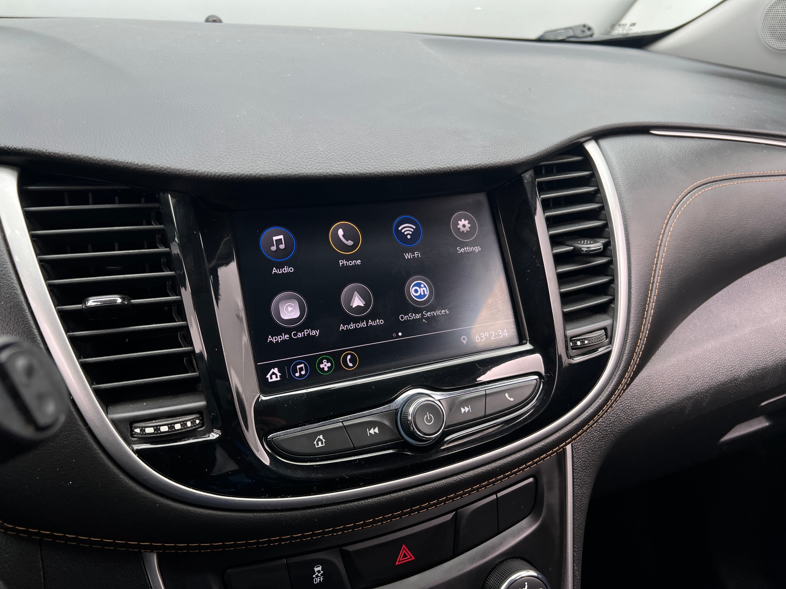 Thumbnail: 2020 Chevrolet Trax - 4