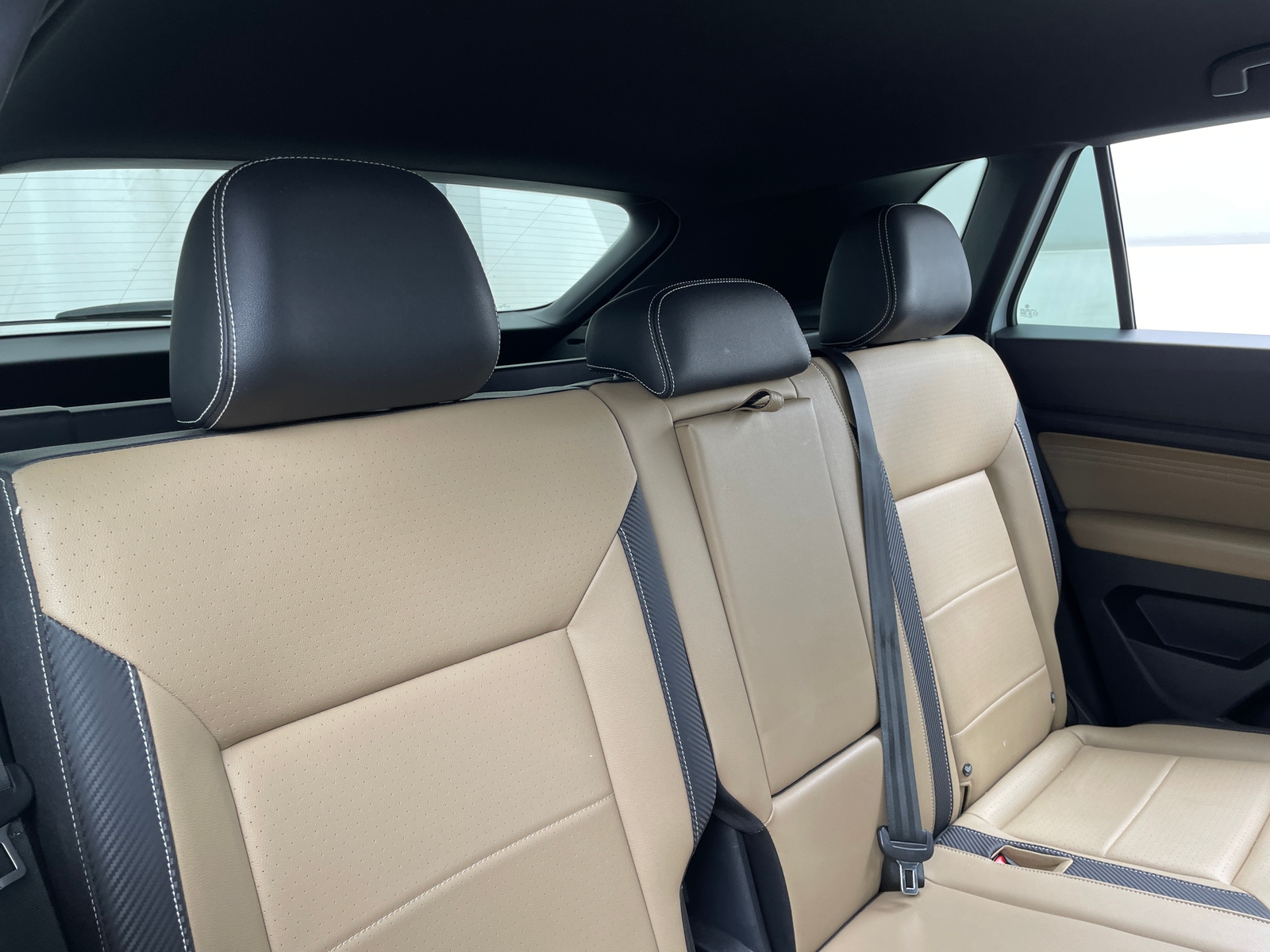 Thumbnail: 2022 Volkswagen Atlas - 5