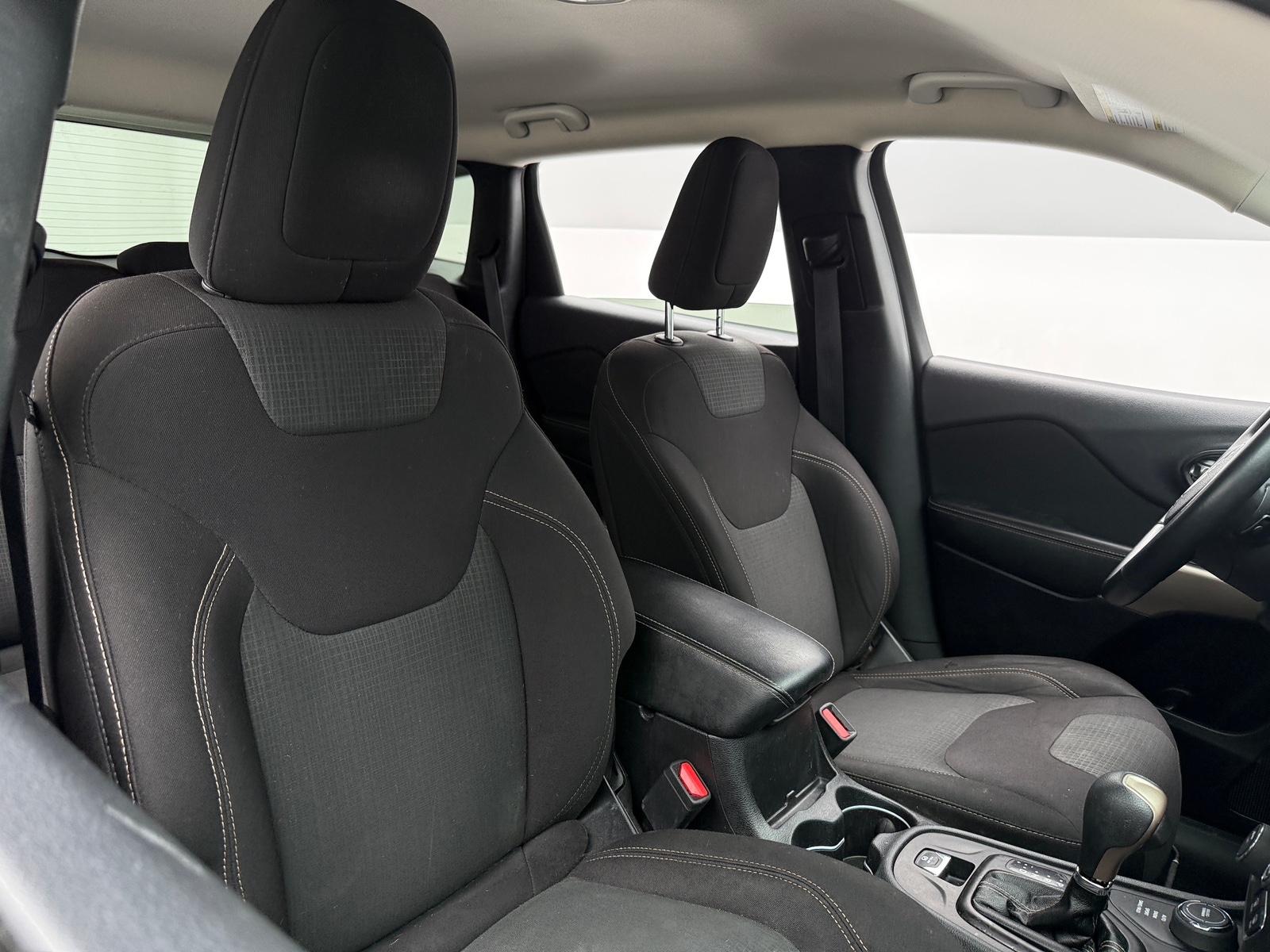 Thumbnail: 2017 Jeep Cherokee - 2