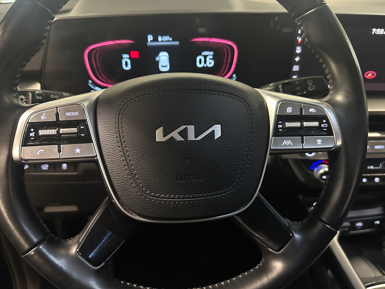 Thumbnail: 2025 Kia Telluride - 4