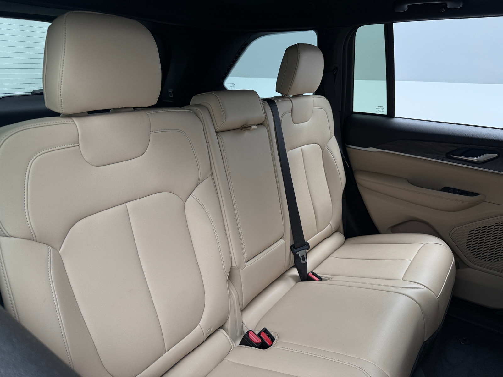 Thumbnail: 2023 Jeep Grand Cherokee - 5