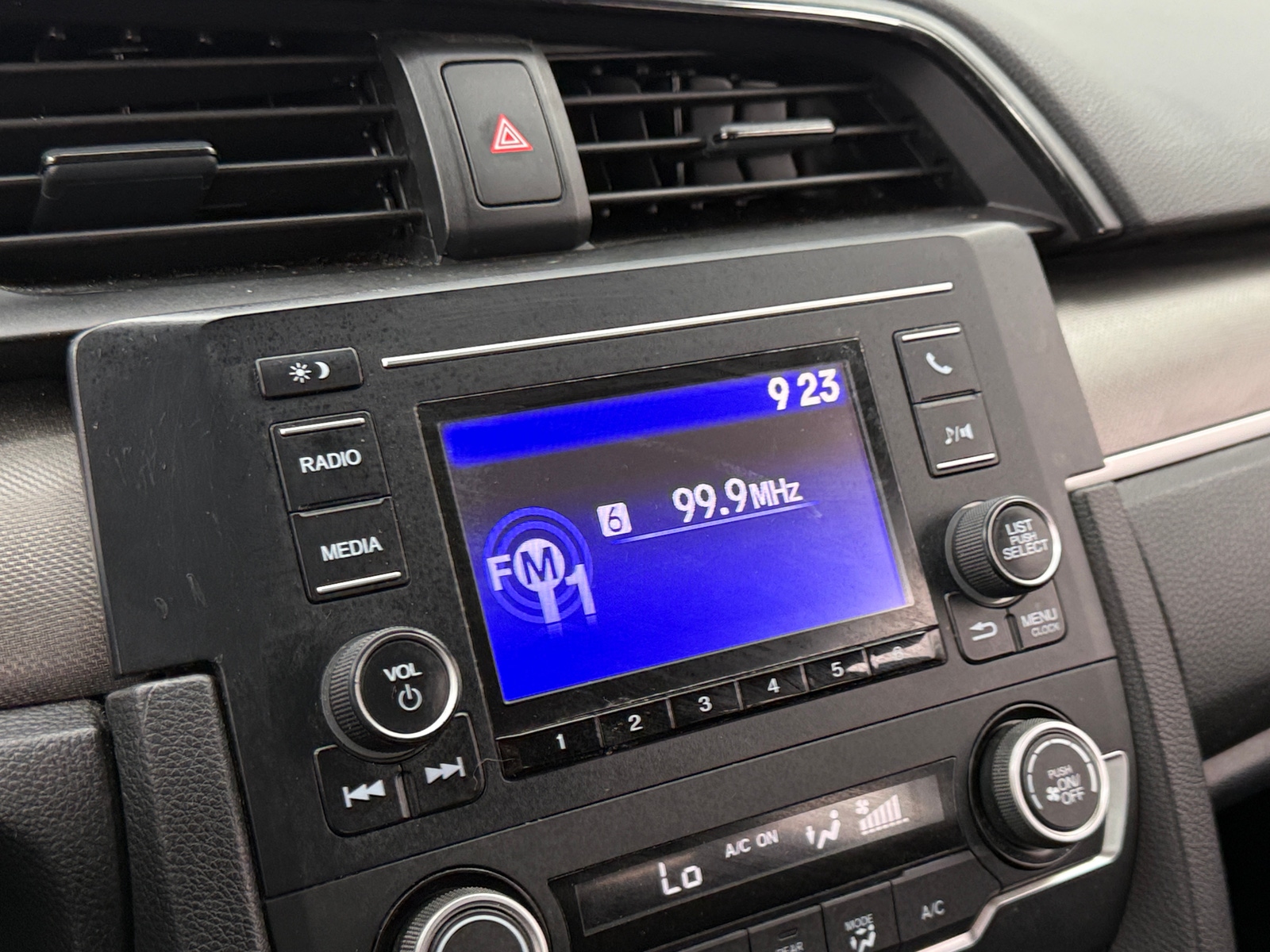 Thumbnail: 2020 Honda Civic - 4