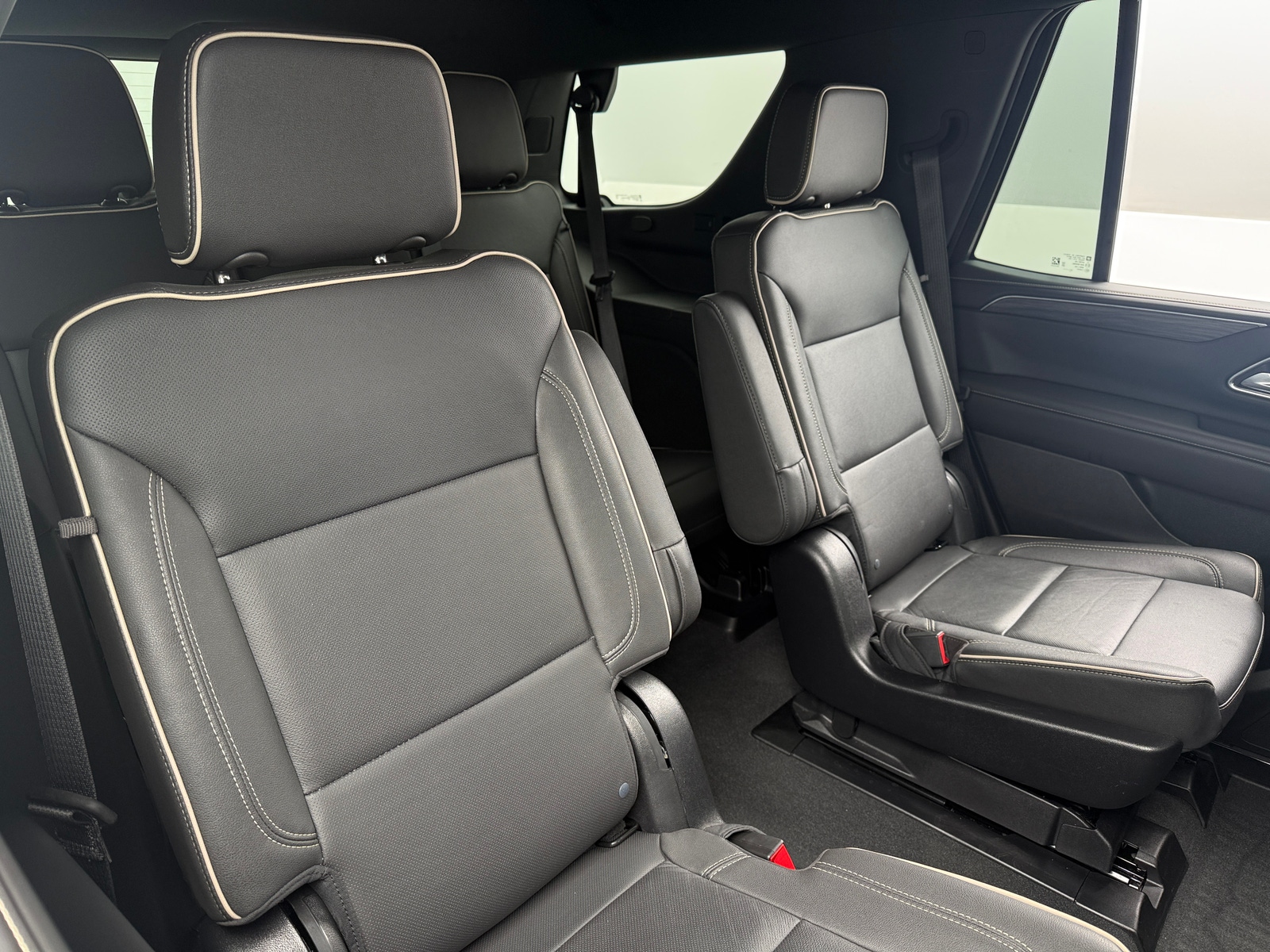 Thumbnail: 2023 GMC Yukon - 5