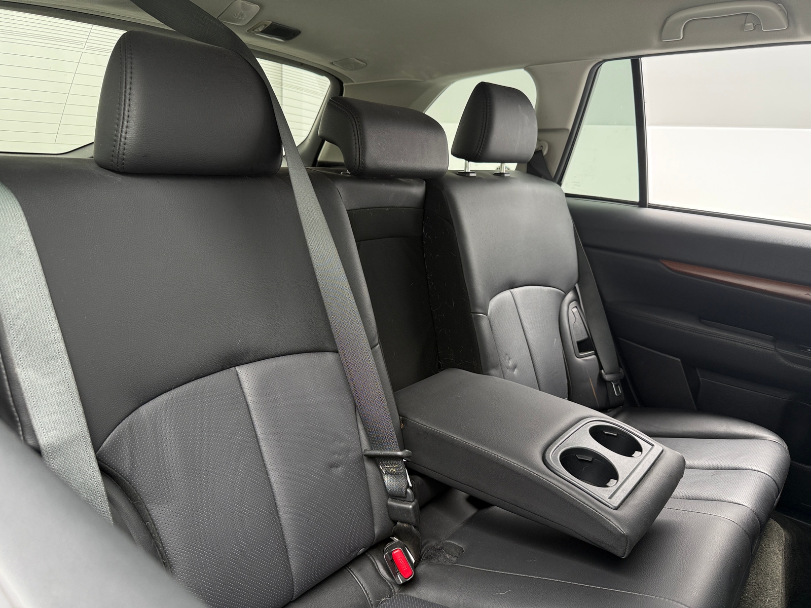 Thumbnail: 2013 Subaru Outback - 5