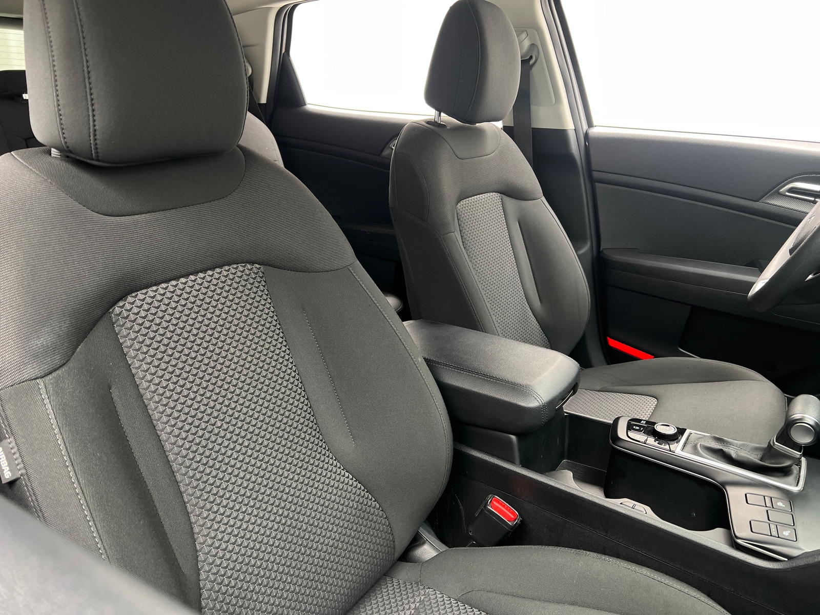 Thumbnail: 2025 Kia Sportage - 2