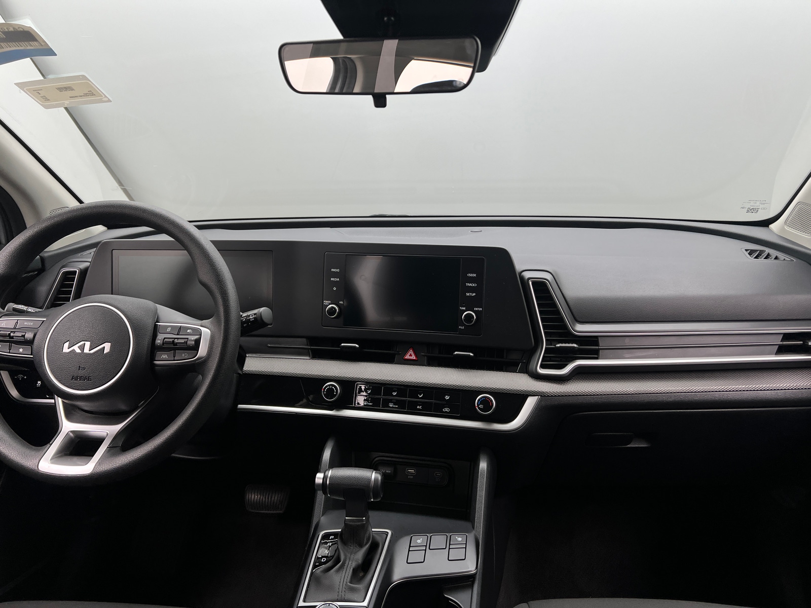 Thumbnail: 2025 Kia Sportage - 3