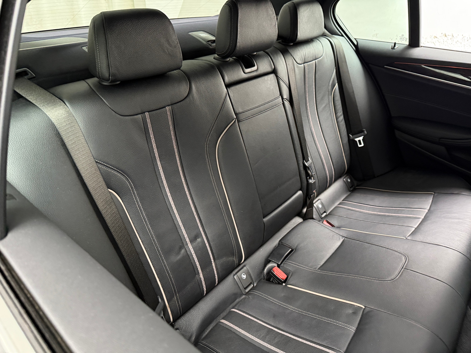 Thumbnail: 2017 BMW 5 Series - 5