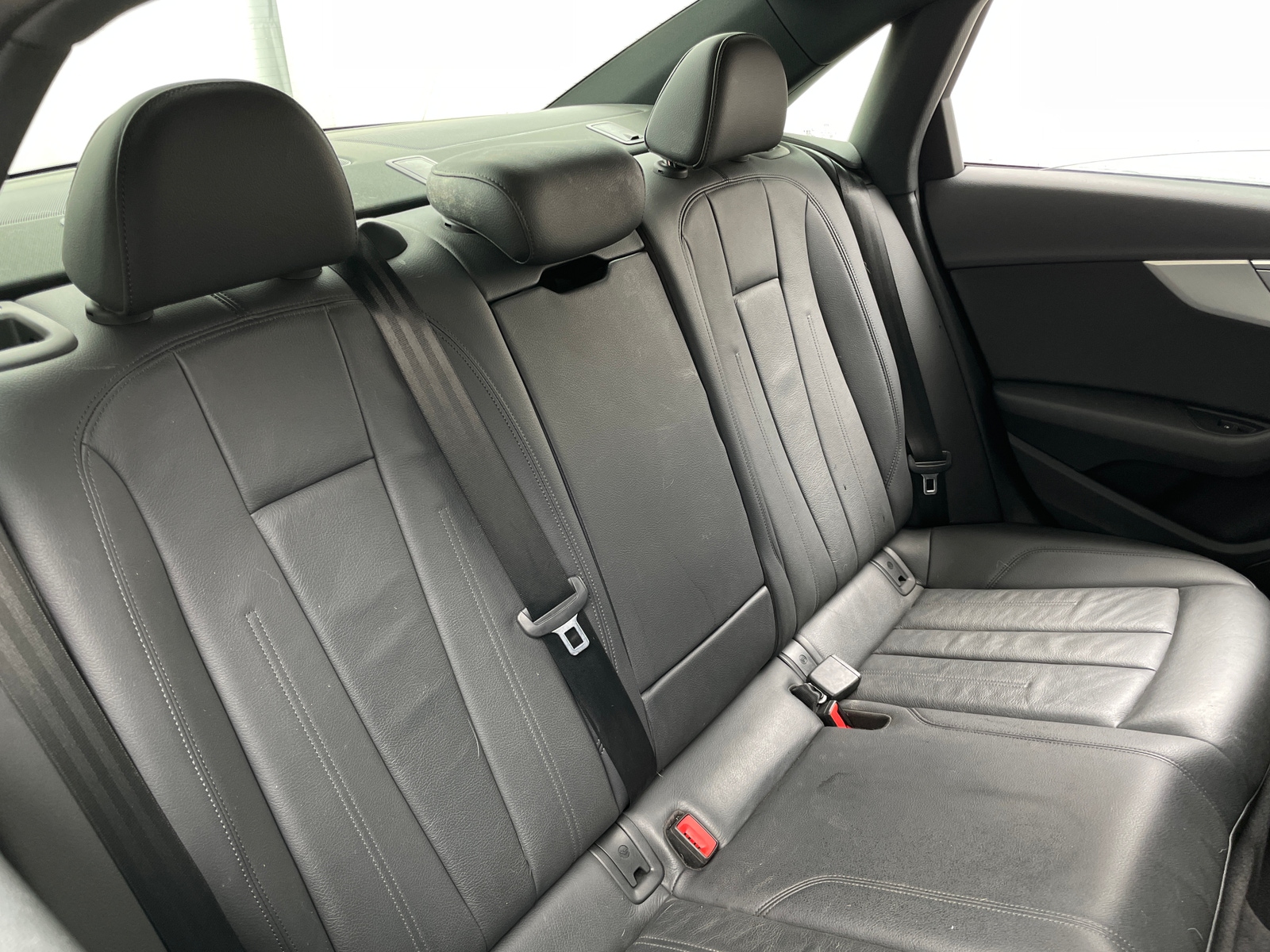 Thumbnail: 2019 Audi A4 - 5