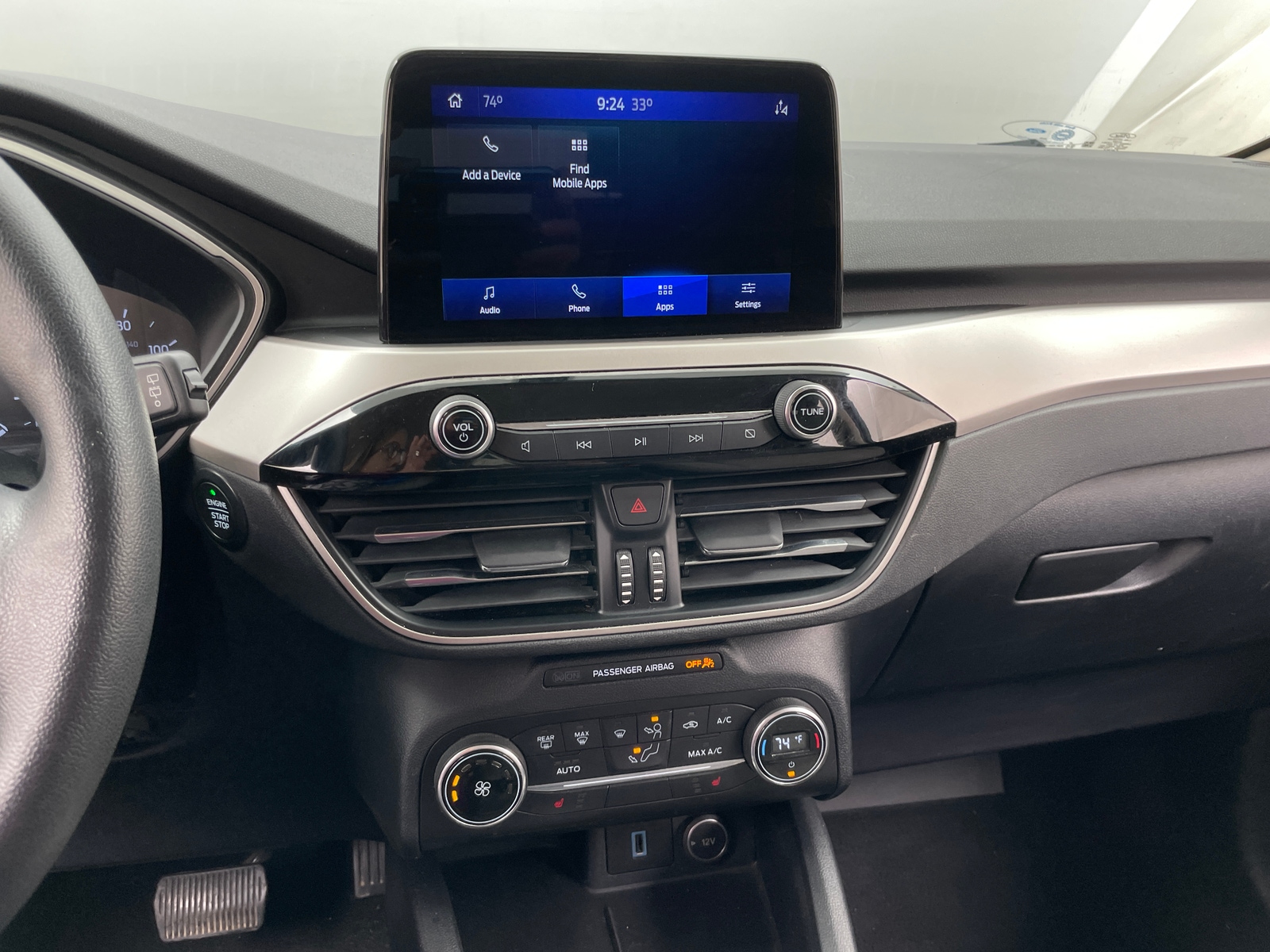 Thumbnail: 2020 Ford Escape - 4