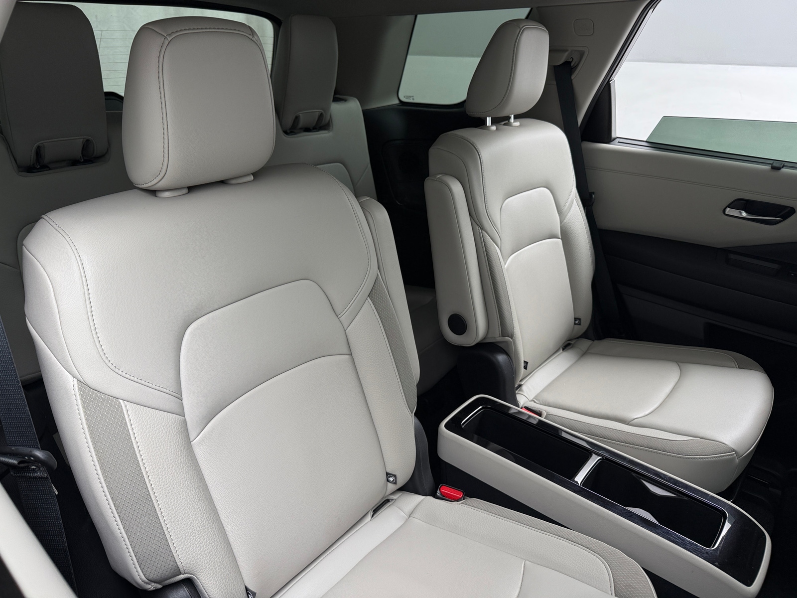 Thumbnail: 2023 Nissan Pathfinder - 5