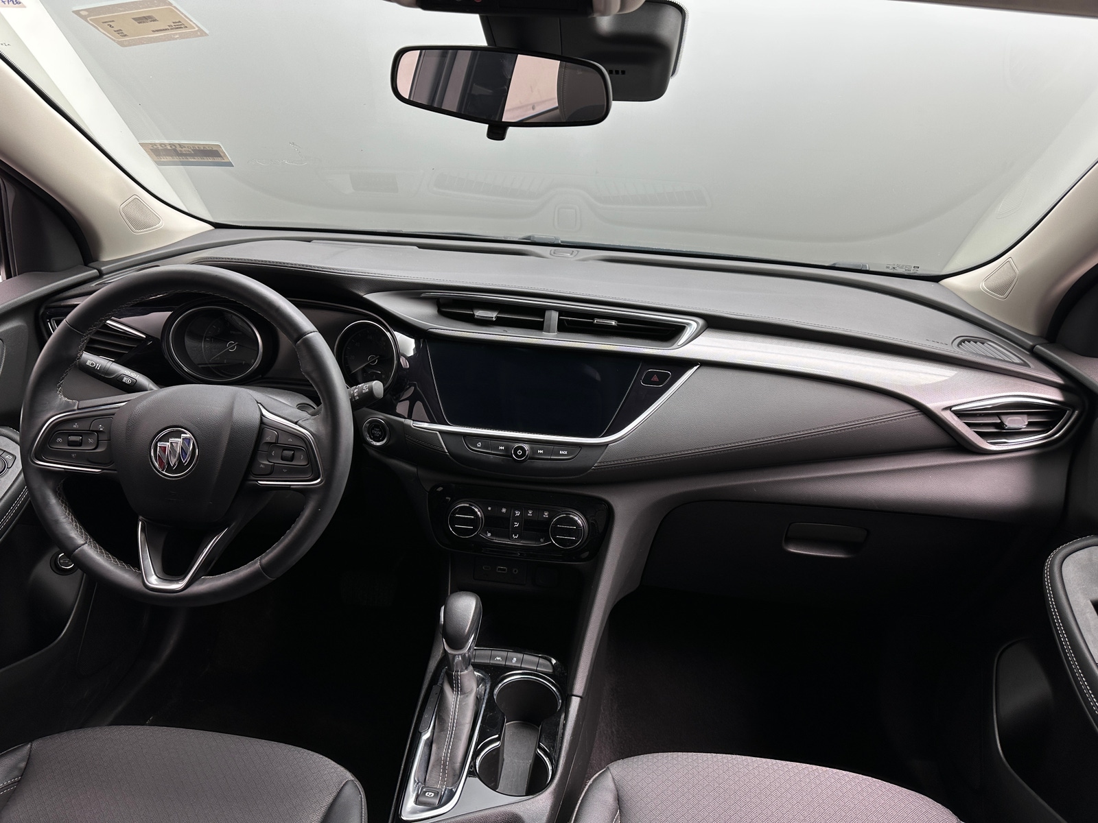 Thumbnail: 2022 Buick Encore GX - 2