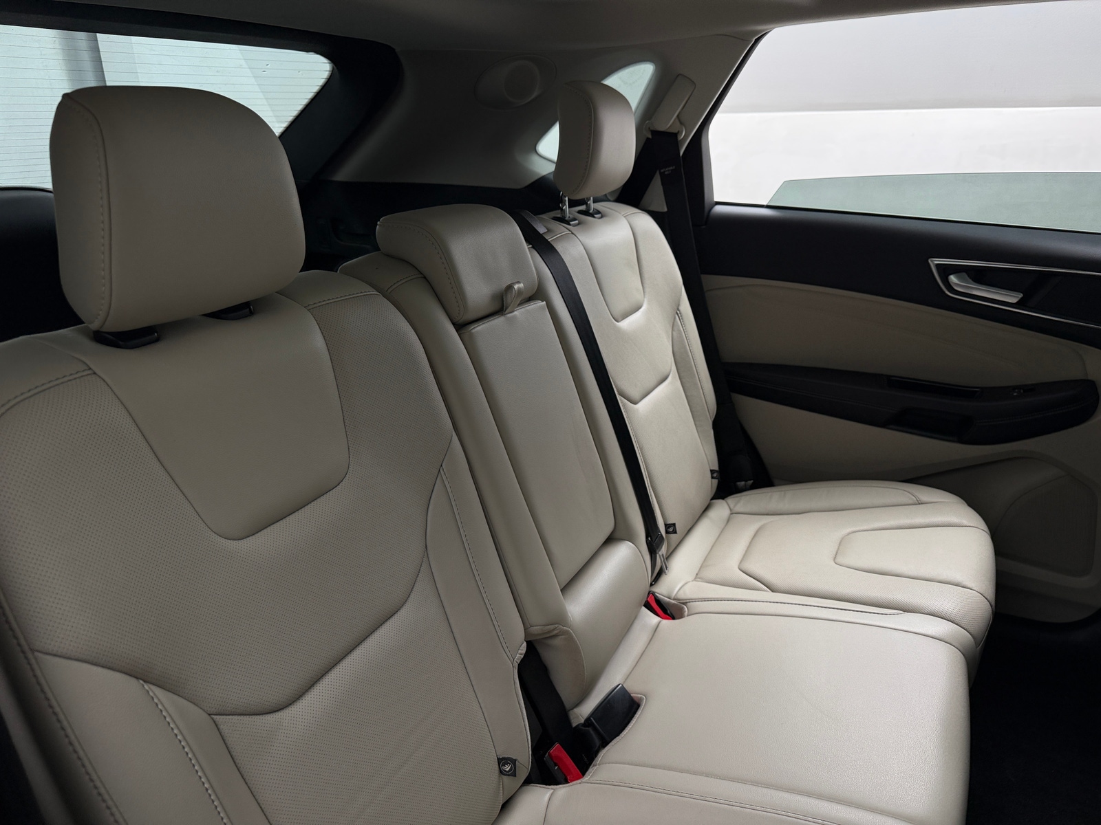 Thumbnail: 2017 Ford Edge - 5