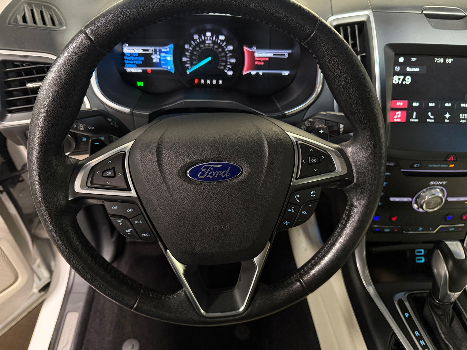 Thumbnail: 2017 Ford Edge - 4