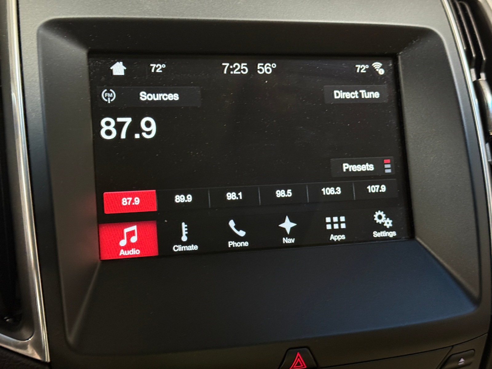 Thumbnail: 2017 Ford Edge - 3