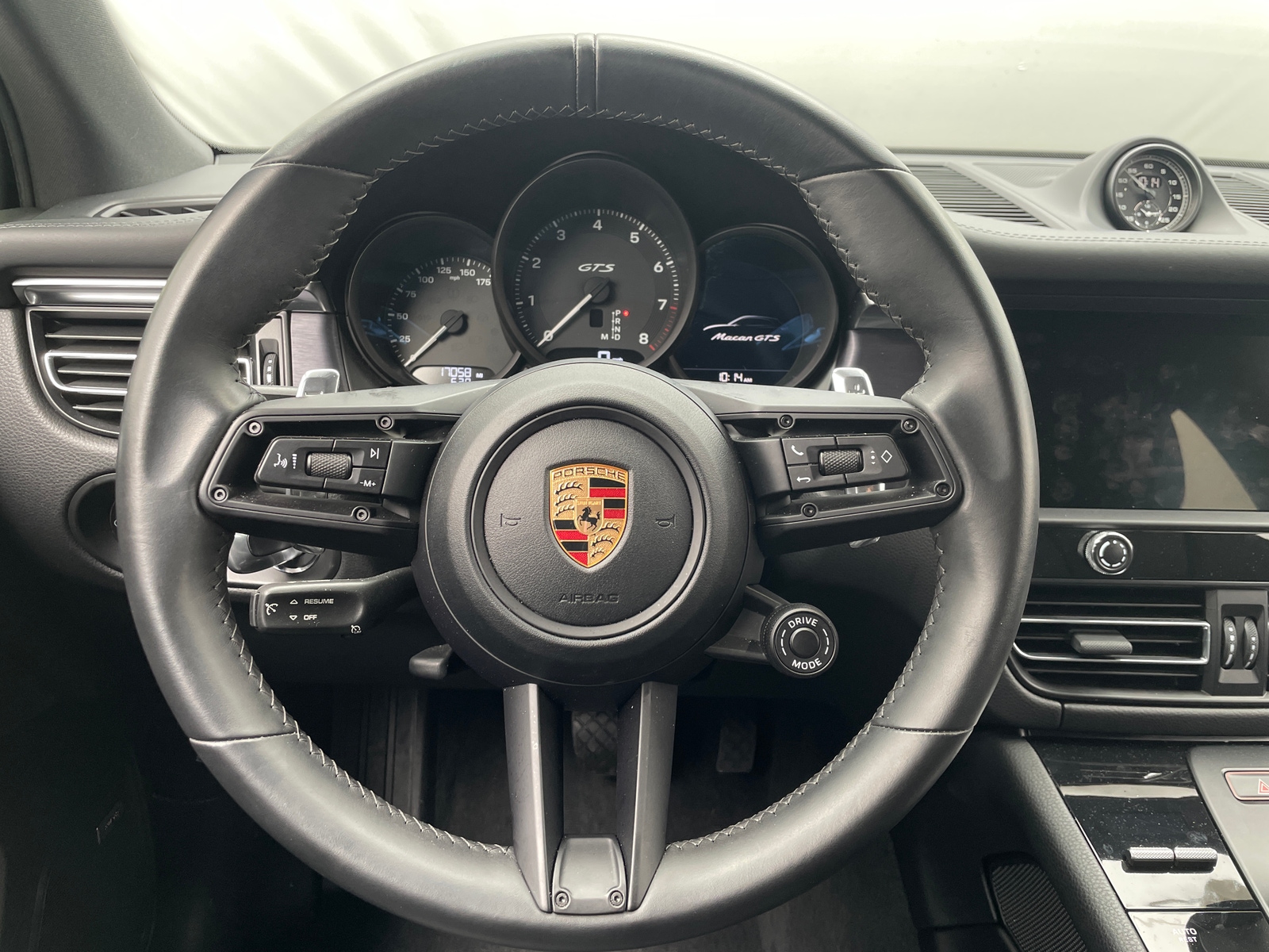 Thumbnail: 2022 Porsche Macan - 4