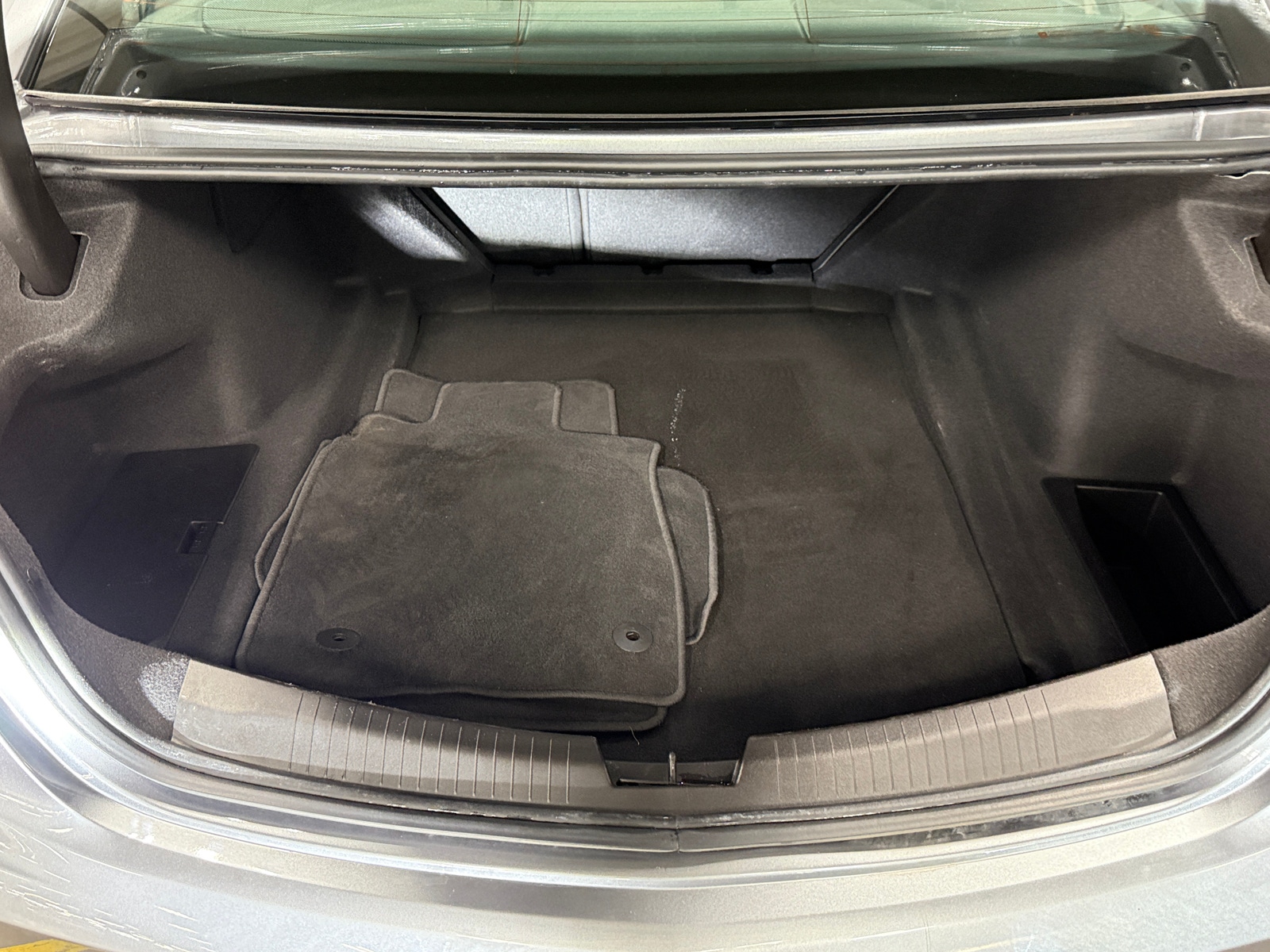 Thumbnail: 2022 Cadillac CT5 - 6