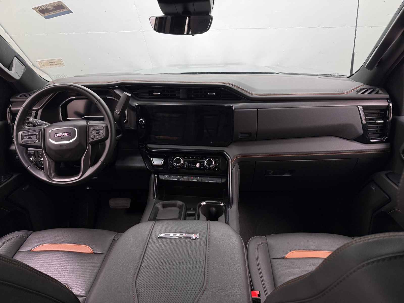 Thumbnail: 2024 GMC Sierra 2500 - 2