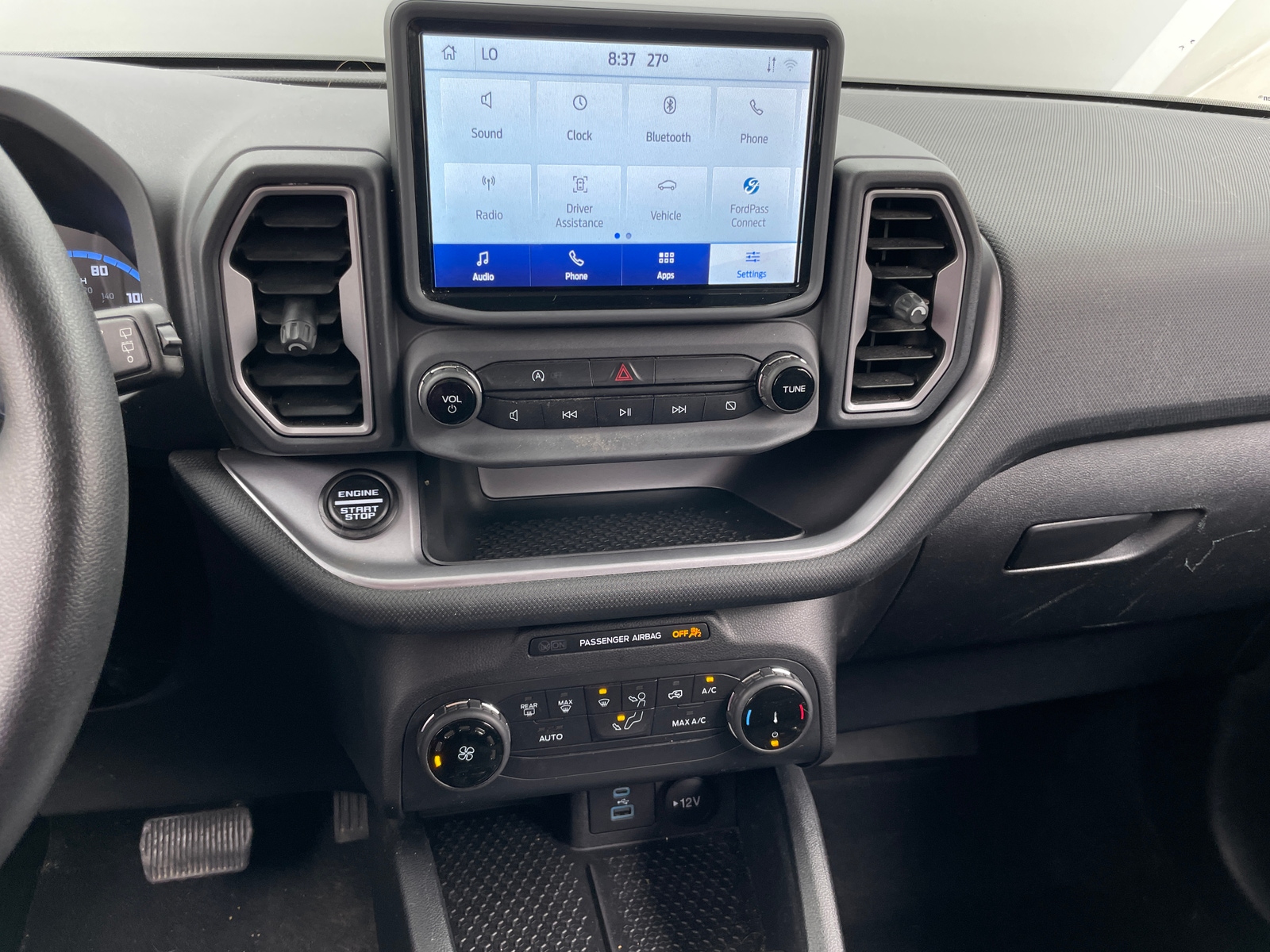 Thumbnail: 2022 Ford Bronco Sport - 4