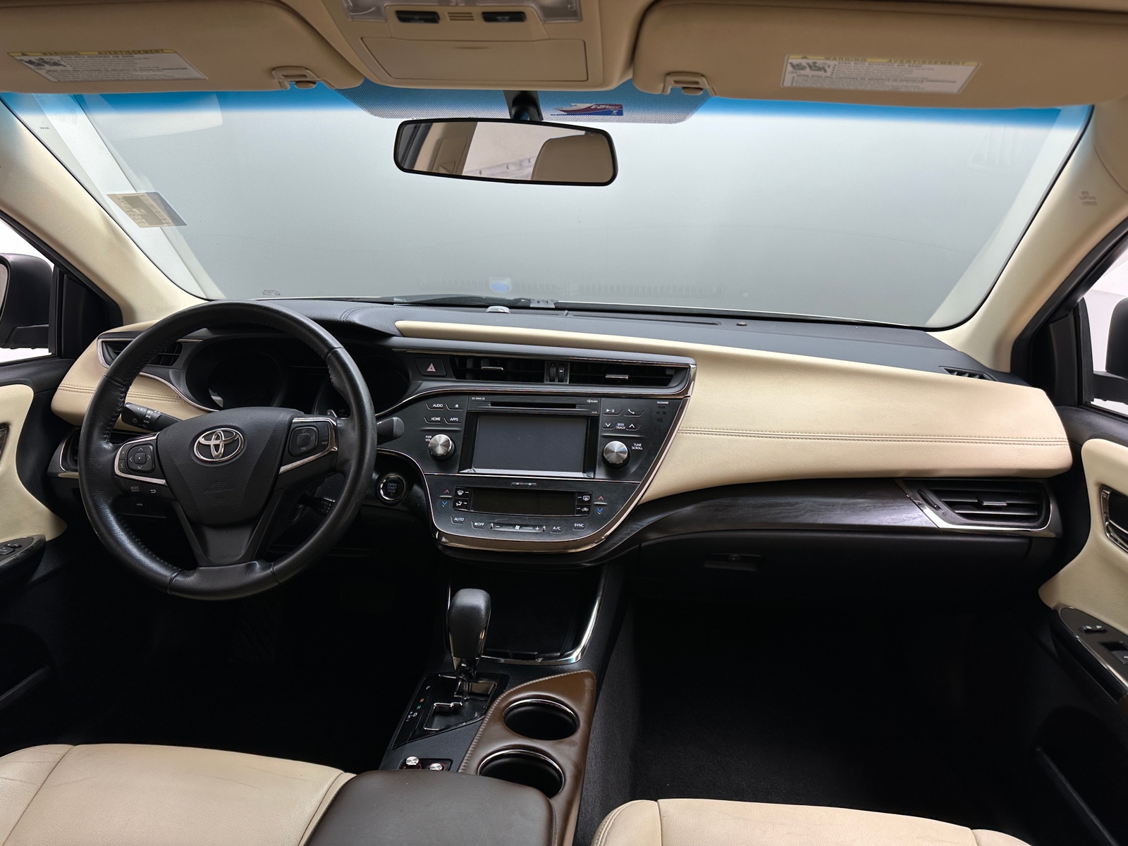 Thumbnail: 2016 Toyota Avalon - 2