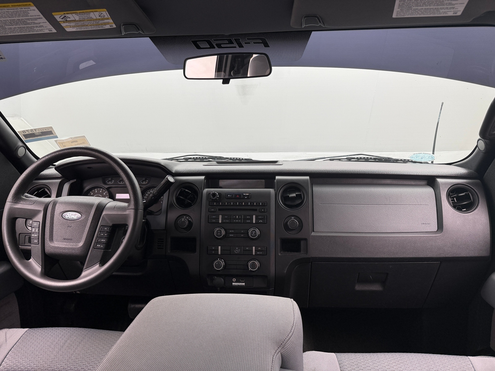 Thumbnail: 2013 Ford Econoline - 3