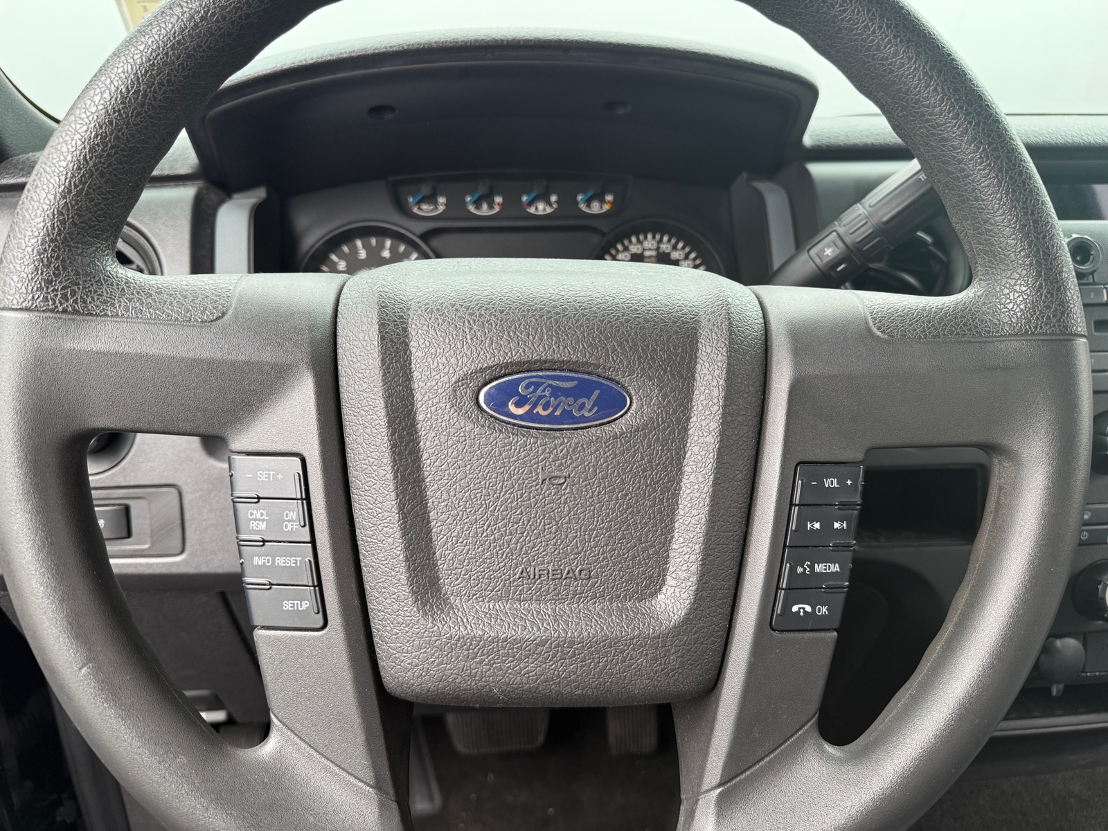 Thumbnail: 2013 Ford Econoline - 5