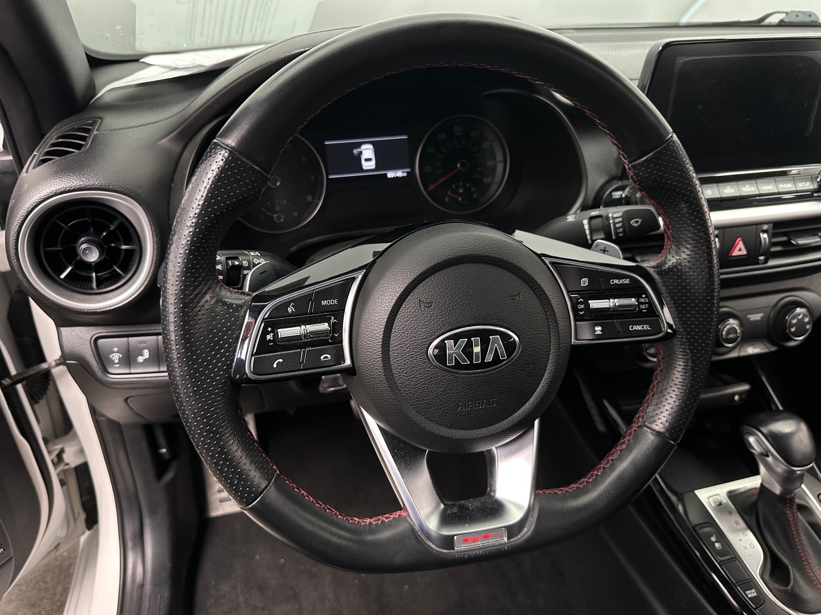 Thumbnail: 2020 Kia Forte - 4