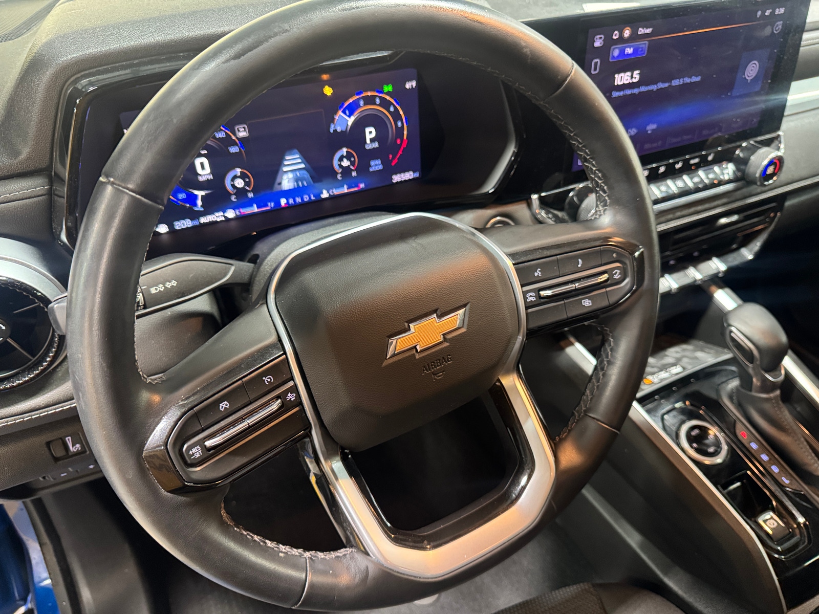 Thumbnail: 2024 Chevrolet Colorado - 5