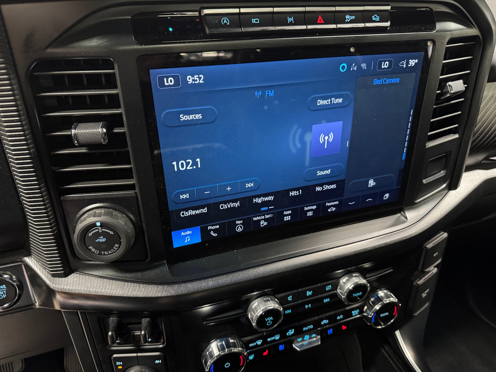 Thumbnail: 2024 Ford Econoline - 3