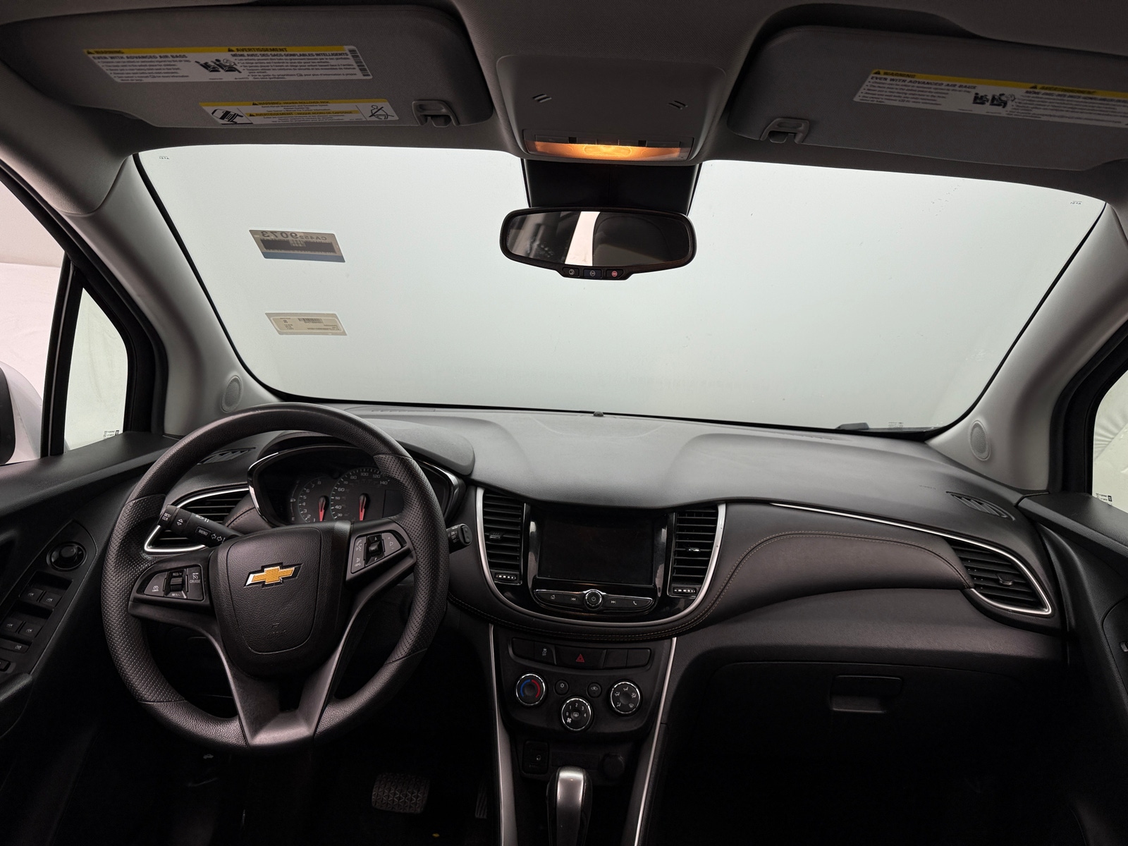 Thumbnail: 2021 Chevrolet Trax - 3