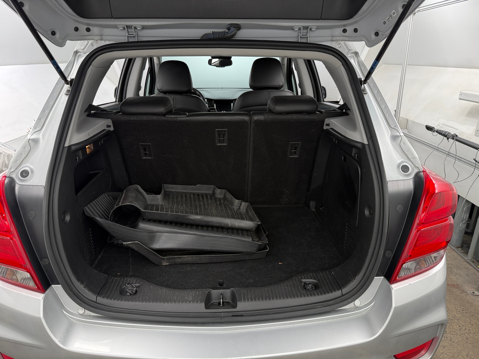 Thumbnail: 2021 Chevrolet Trax - 7