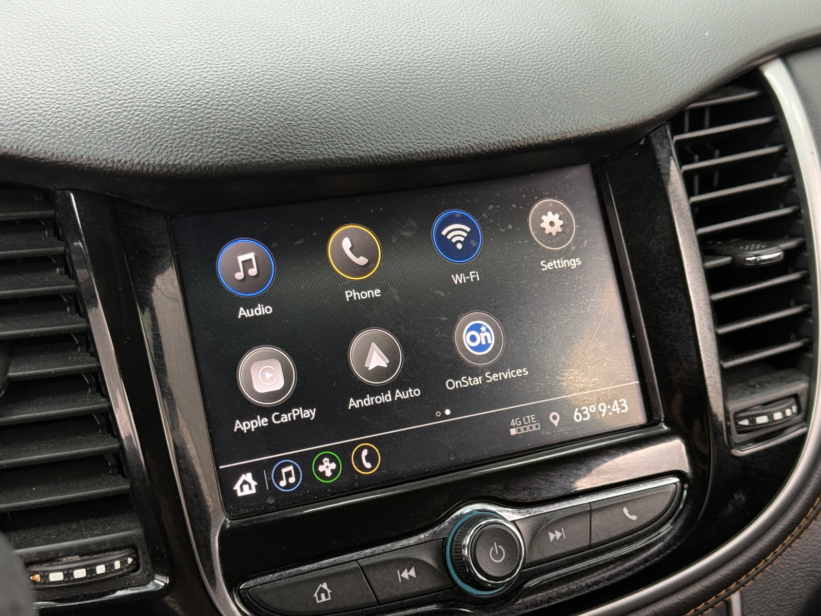 Thumbnail: 2021 Chevrolet Trax - 4