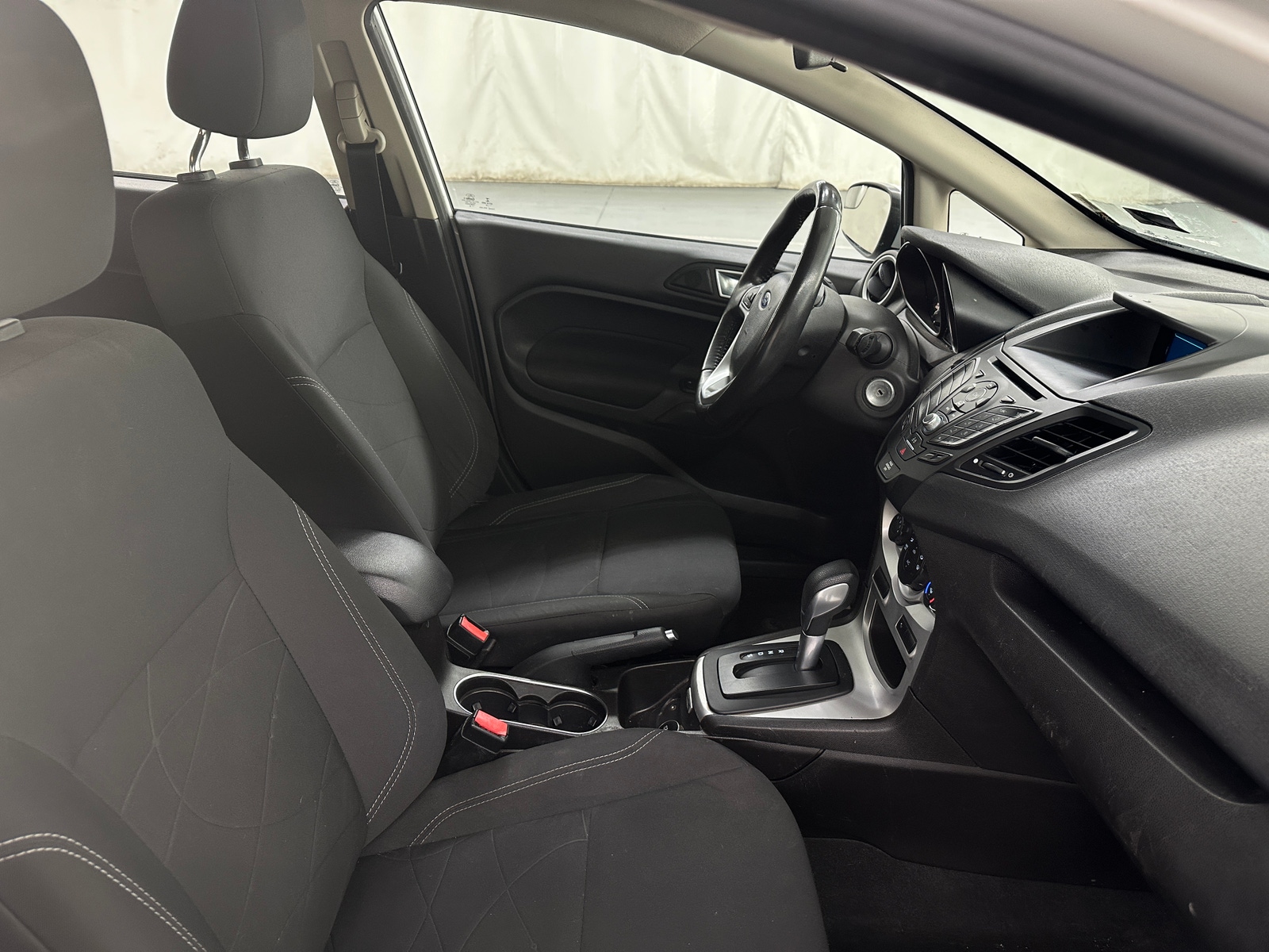 Thumbnail: 2016 Ford Fiesta - 2