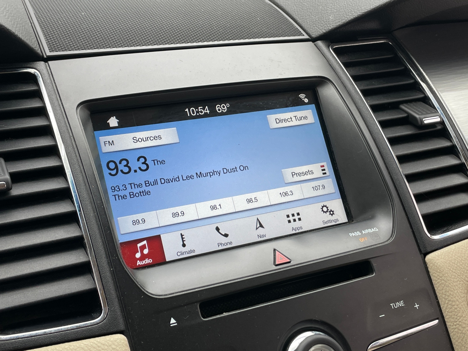 Thumbnail: 2018 Ford Taurus - 4