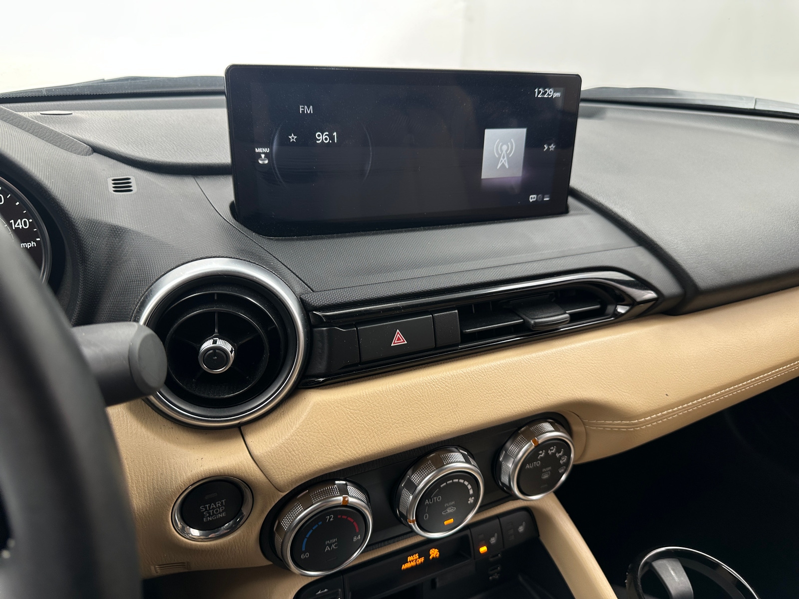 Thumbnail: 2024 Mazda MX-5 Miata - 2