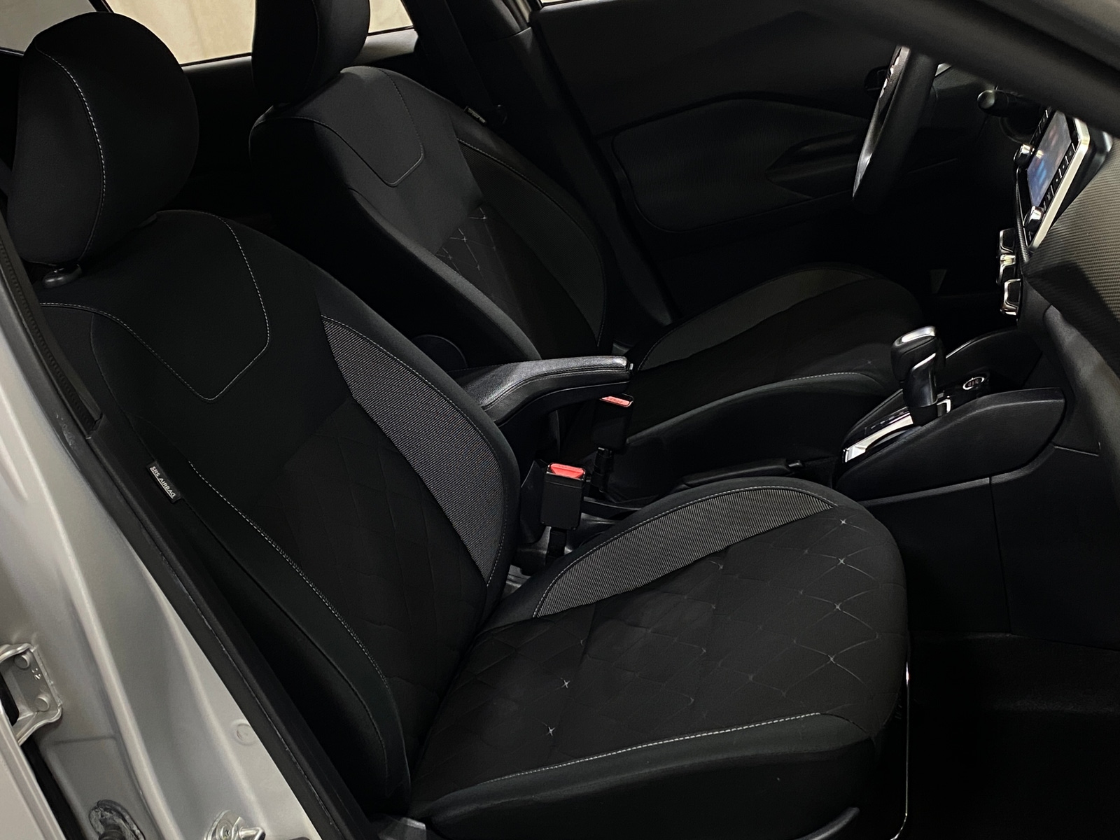 Thumbnail: 2020 Nissan Kicks - 2