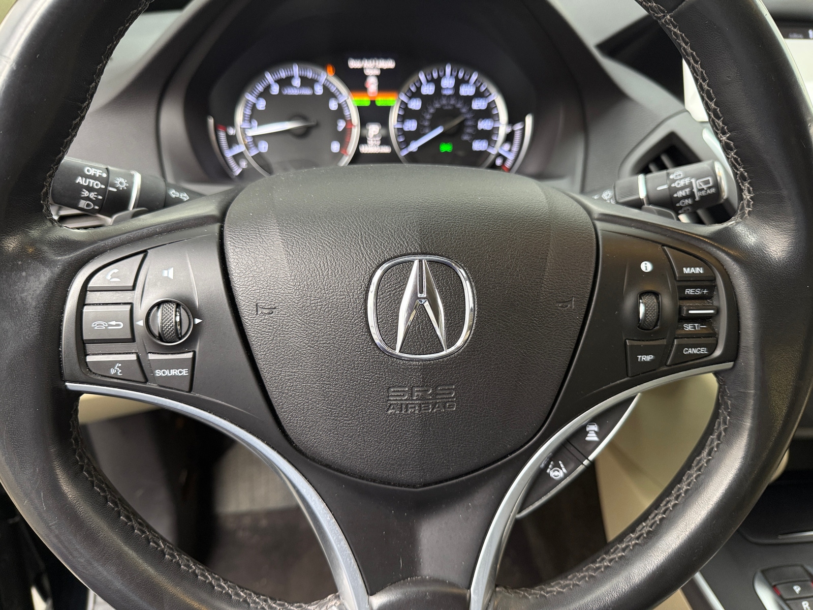 Thumbnail: 2019 Acura MDX - 4