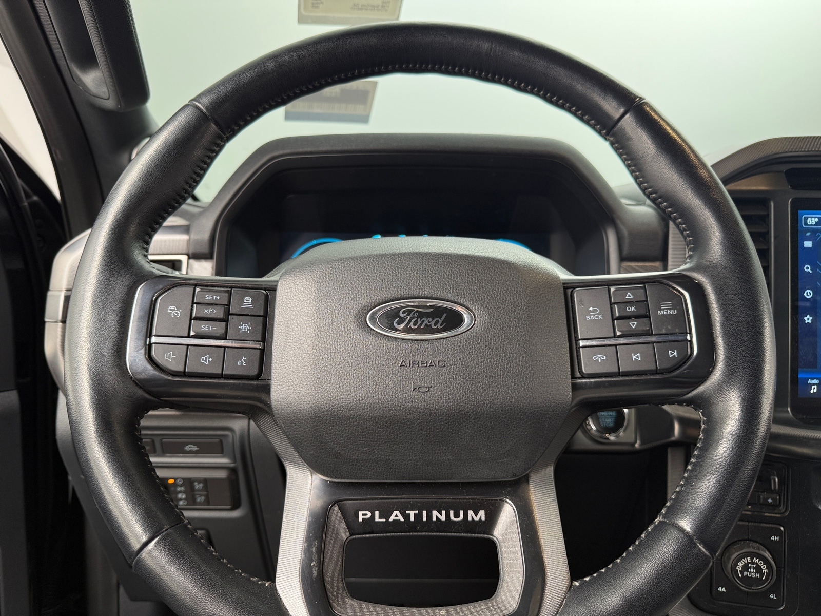 Thumbnail: 2022 Ford Econoline - 4