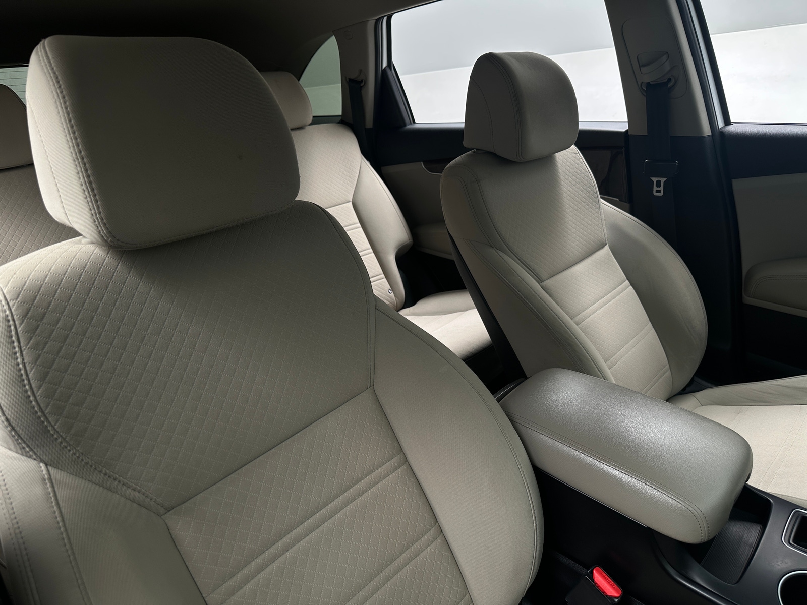 Thumbnail: 2017 Kia Sorento - 2