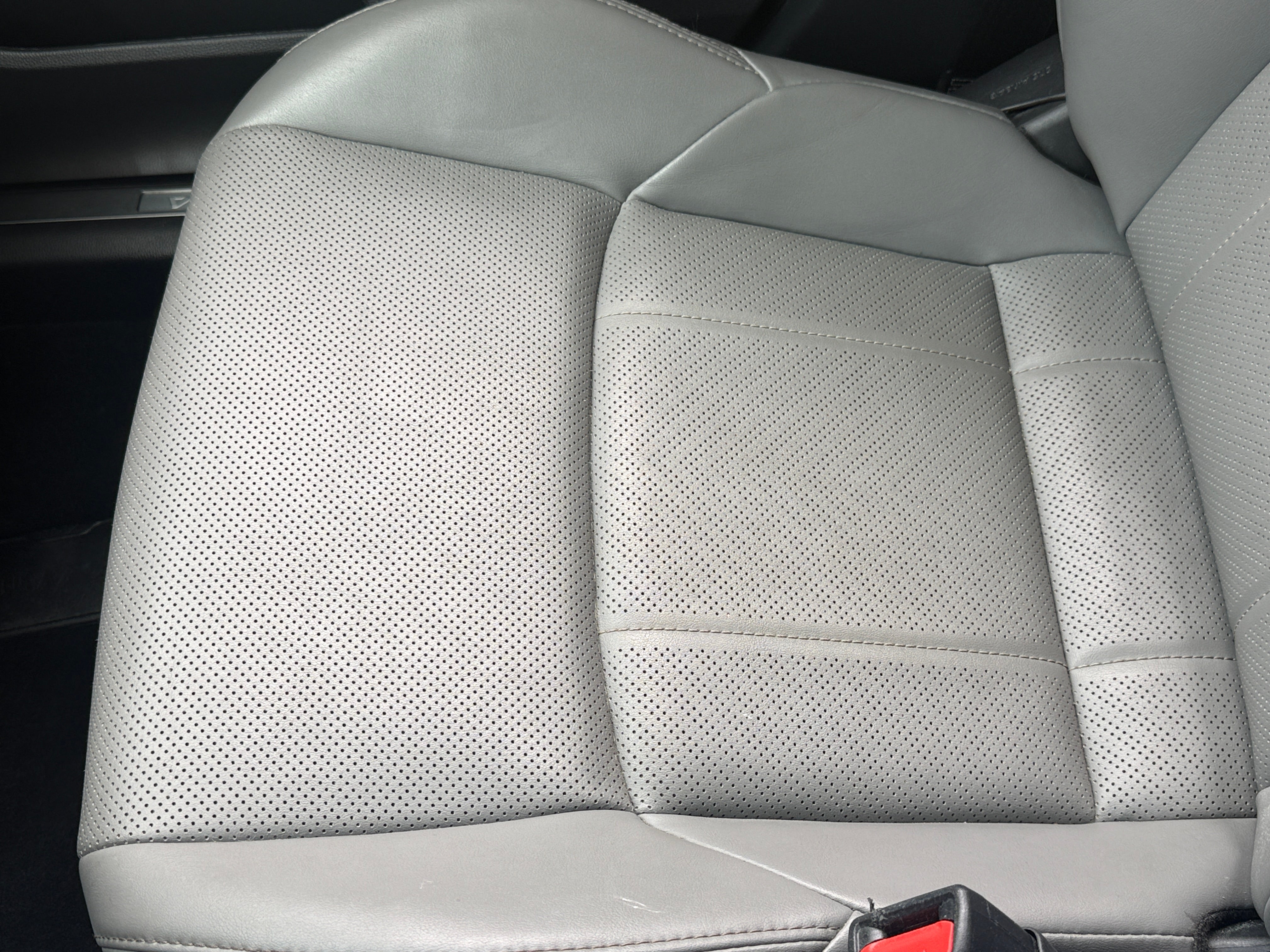 2023 Toyota Venza Limited - Photo 26