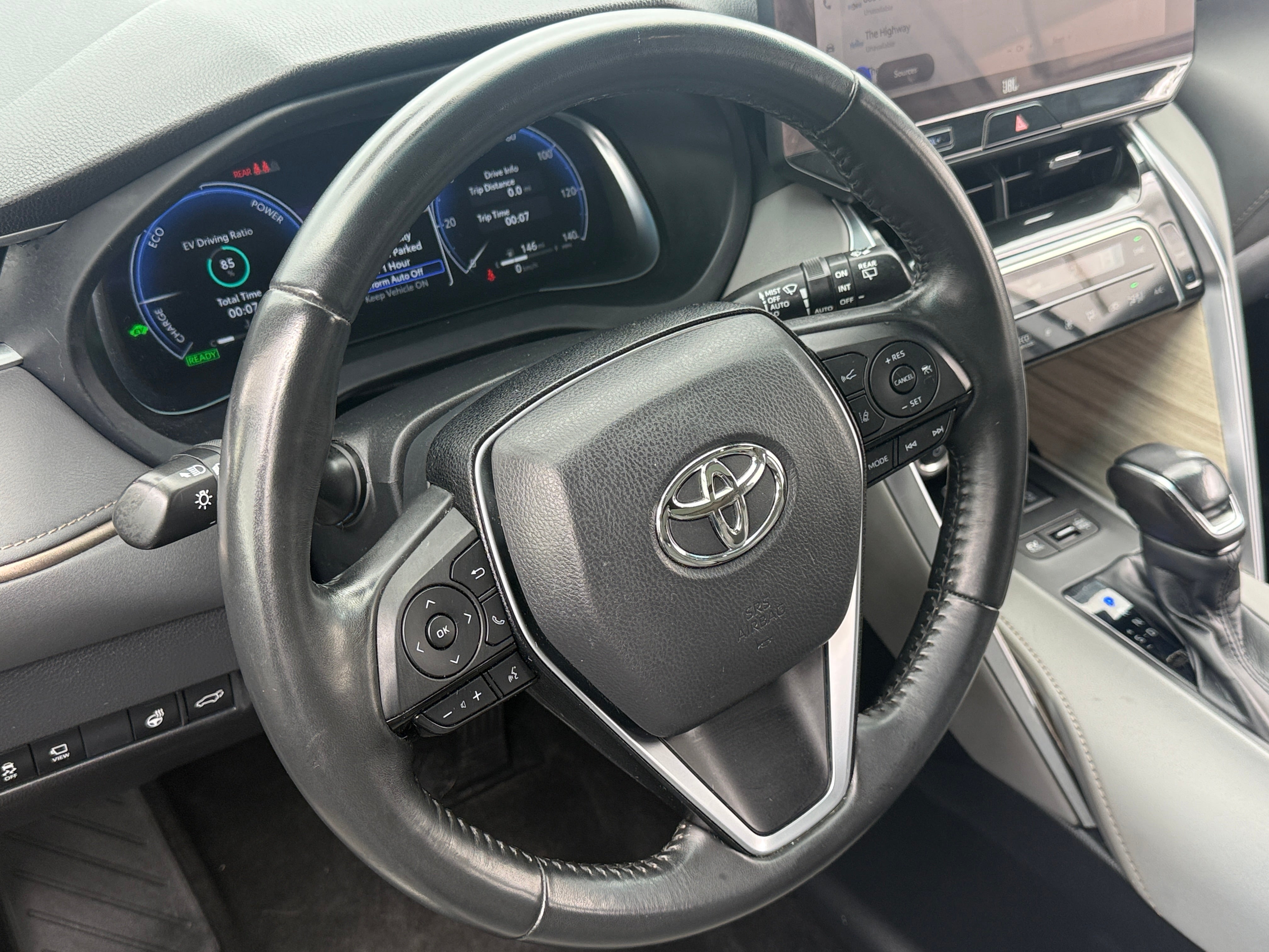 2023 Toyota Venza Limited - Photo 29