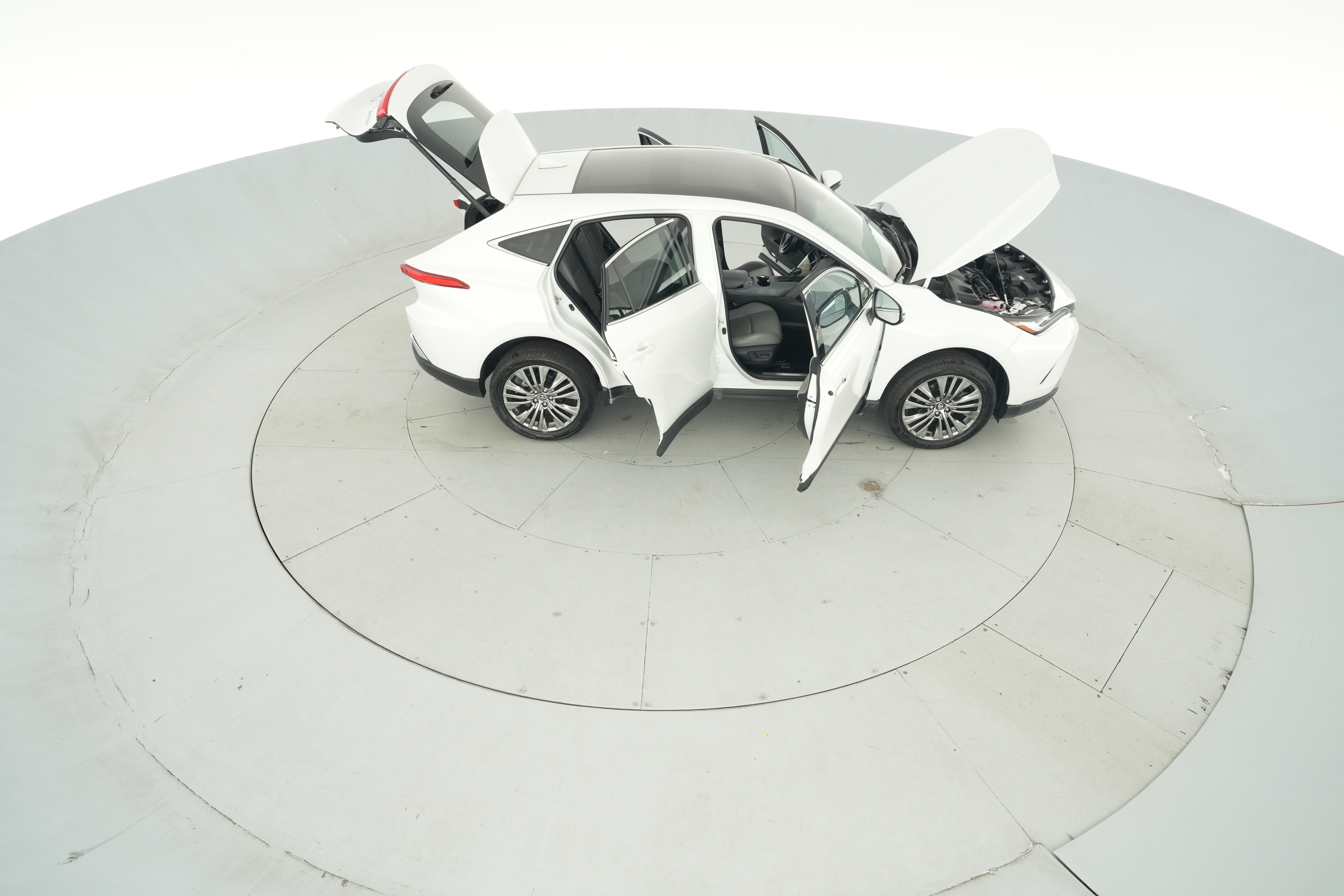 2023 Toyota Venza Limited - Photo 58