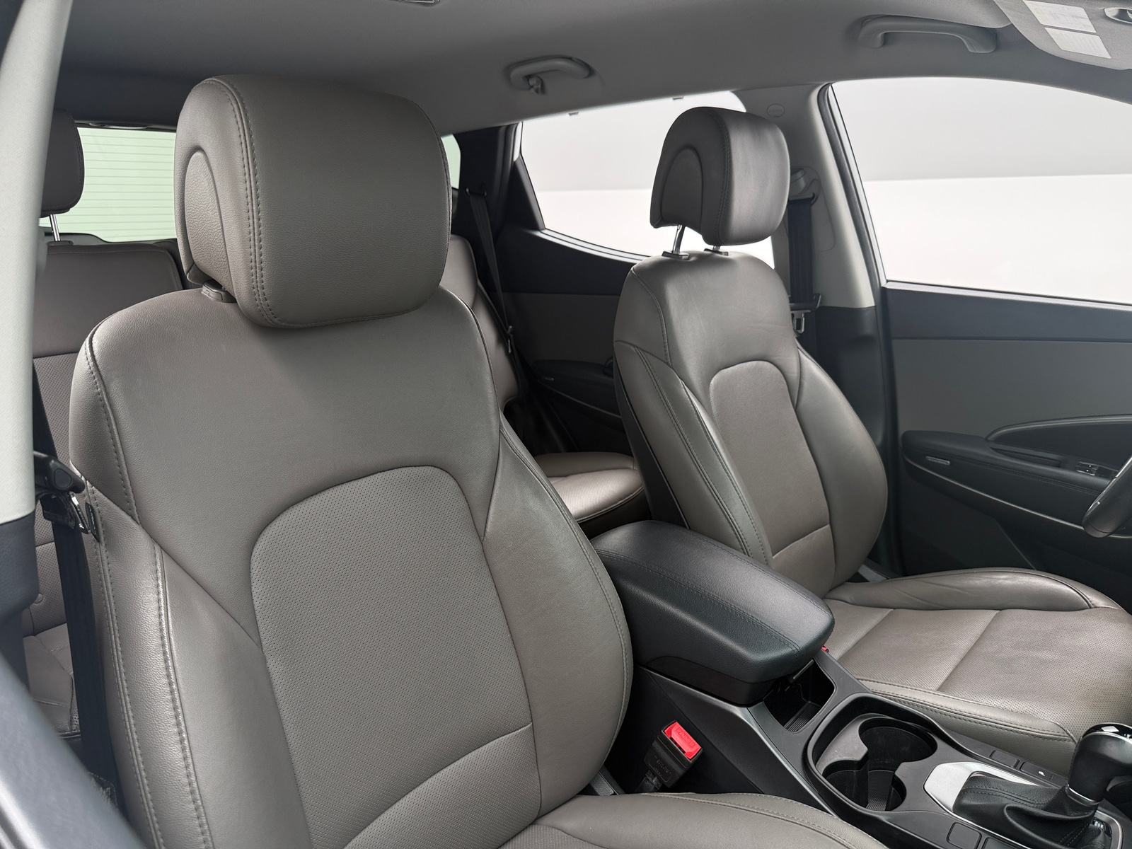 Thumbnail: 2017 Hyundai Santa Fe - 2