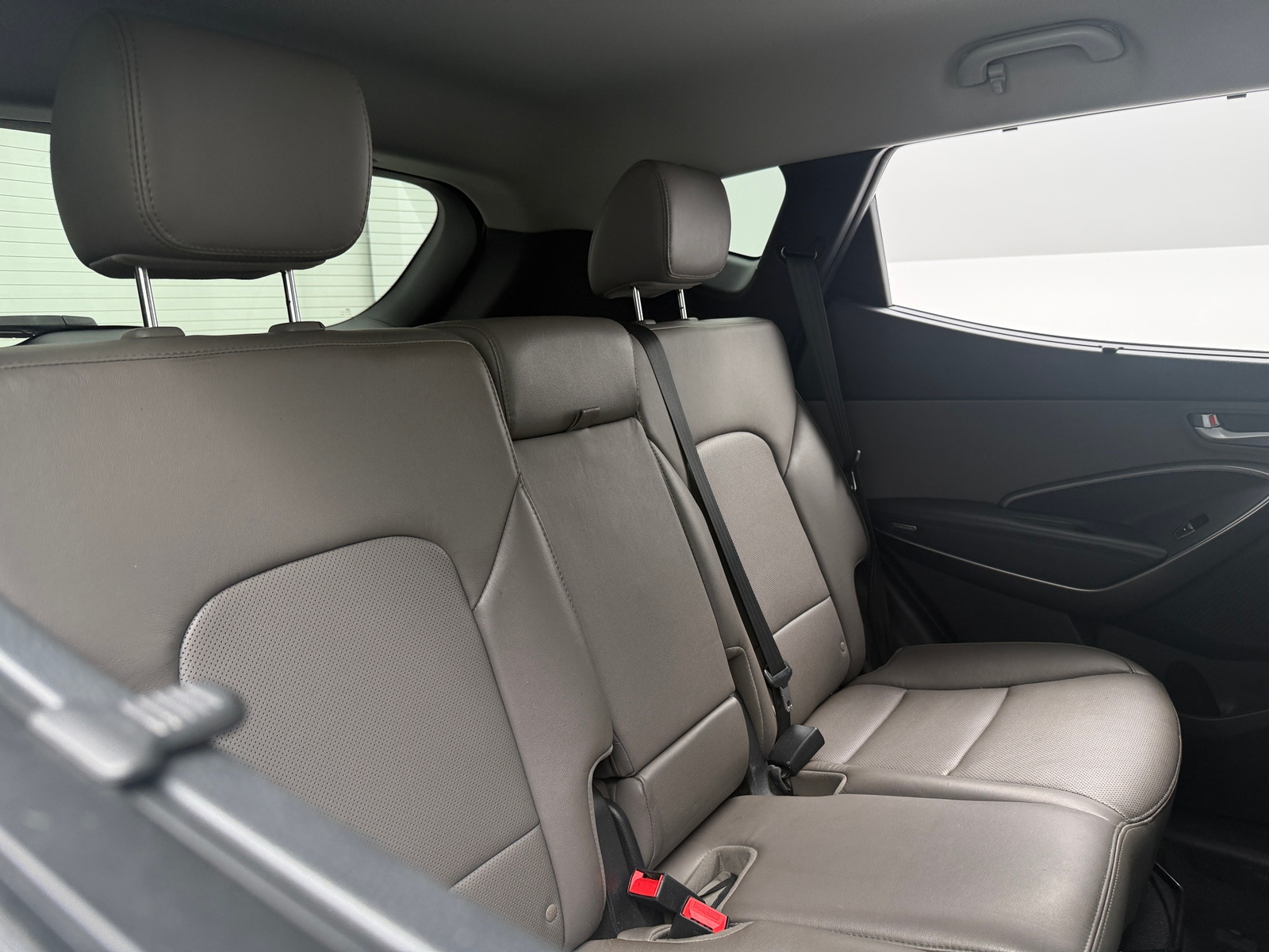 Thumbnail: 2017 Hyundai Santa Fe - 6