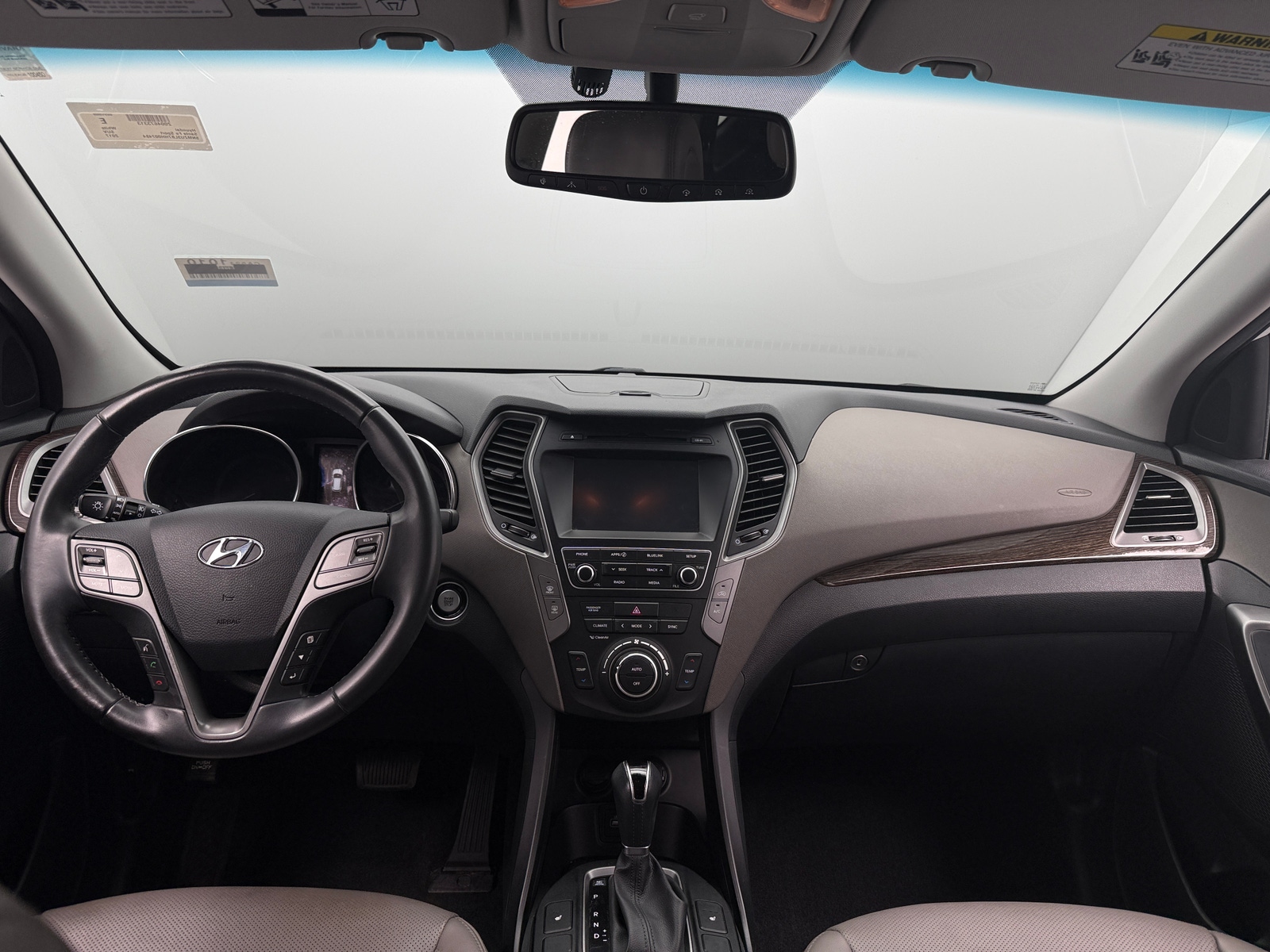 Thumbnail: 2017 Hyundai Santa Fe - 3