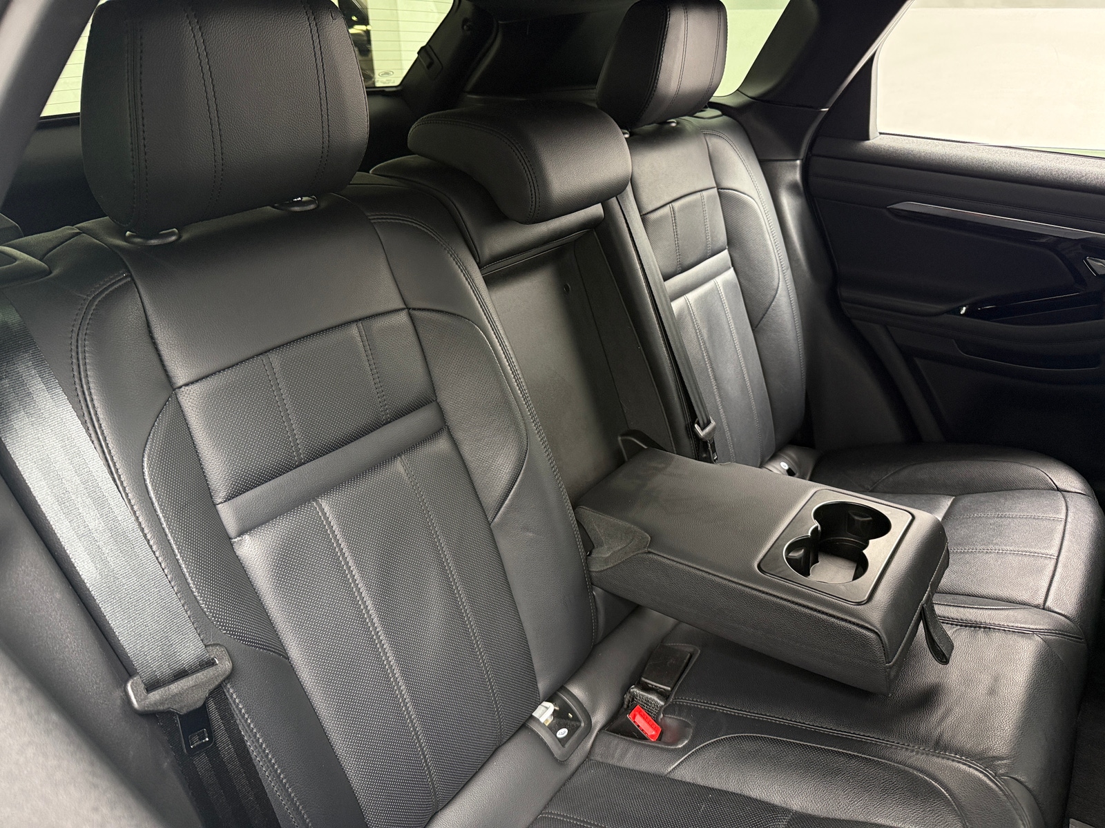 Thumbnail: 2021 Land Rover Range Rover Evoque - 5